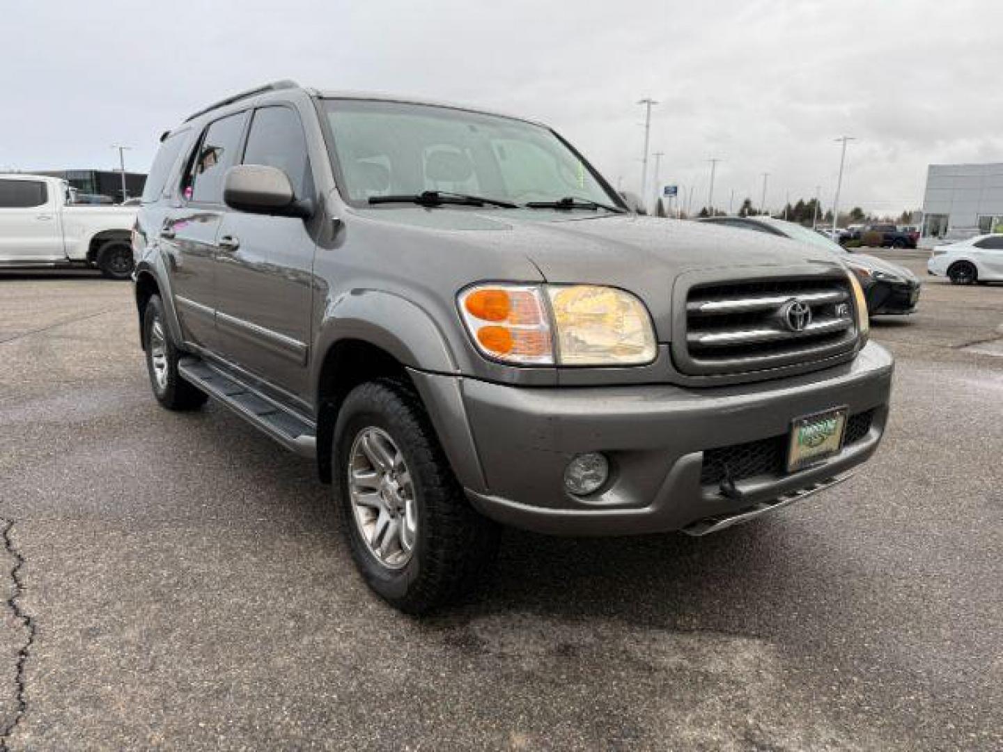 2004 GRAY /Charcoal Toyota Sequoia (5TDBT48A74S) with an 47L V-8 DOHC engine, Automatic transmission, located at 1175 N Woodruff Ave, Idaho Falls, ID, 83401, 43.506901, -111.999657 - At Timberline Auto, finding a great deal on your next vehicle is always easy! Our experienced sales staff's goal is to help find you the right vehicle at the right price! Our knowledgeable finance department has options for almost any credit score. We offer extended service contract options to prote - Photo#34