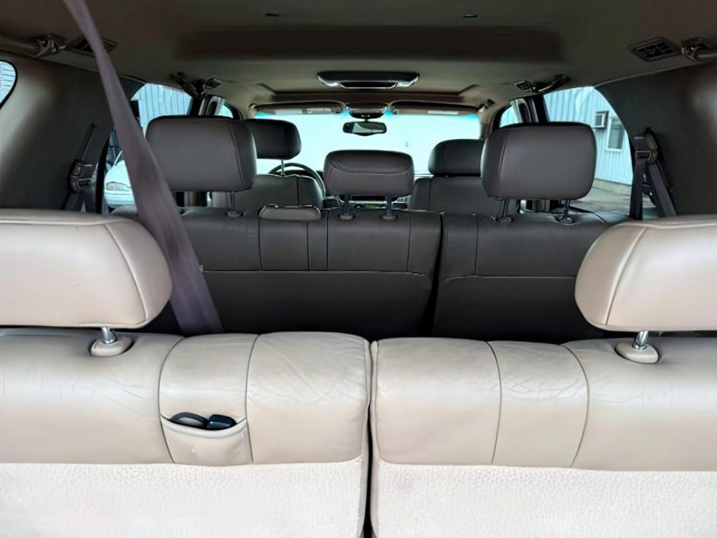 2004 GRAY /Charcoal Toyota Sequoia (5TDBT48A74S) with an 47L V-8 DOHC engine, Automatic transmission, located at 1175 N Woodruff Ave, Idaho Falls, ID, 83401, 43.506901, -111.999657 - At Timberline Auto, finding a great deal on your next vehicle is always easy! Our experienced sales staff's goal is to help find you the right vehicle at the right price! Our knowledgeable finance department has options for almost any credit score. We offer extended service contract options to prote - Photo#5