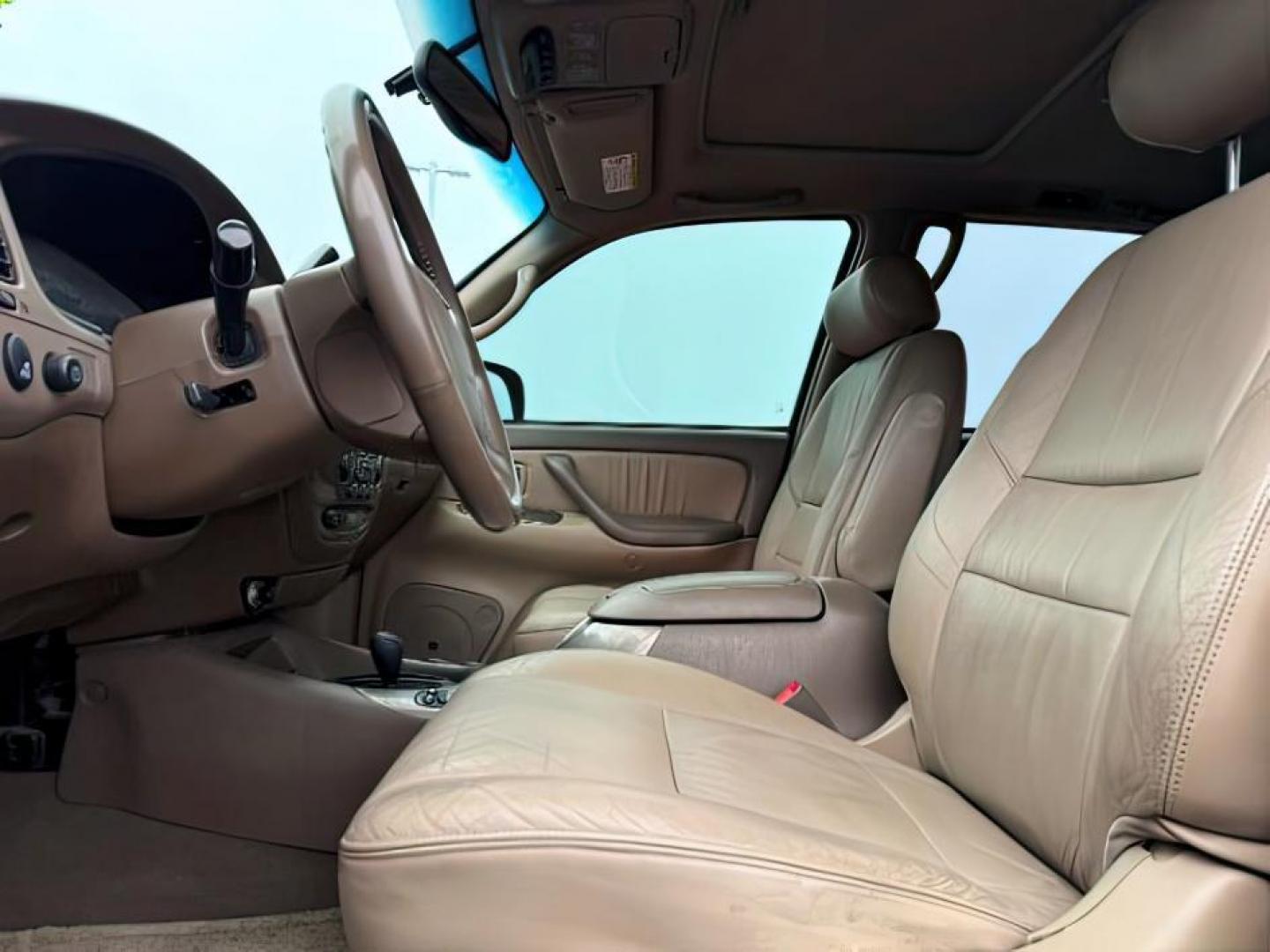 2004 GRAY /Charcoal Toyota Sequoia (5TDBT48A74S) with an 47L V-8 DOHC engine, Automatic transmission, located at 1175 N Woodruff Ave, Idaho Falls, ID, 83401, 43.506901, -111.999657 - At Timberline Auto, finding a great deal on your next vehicle is always easy! Our experienced sales staff's goal is to help find you the right vehicle at the right price! Our knowledgeable finance department has options for almost any credit score. We offer extended service contract options to prote - Photo#13