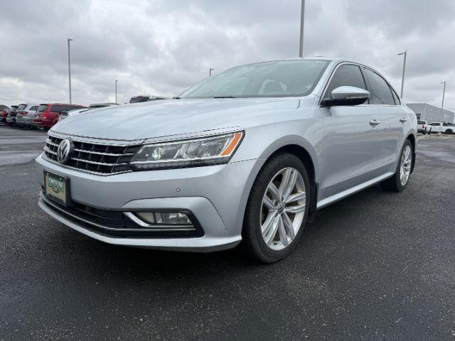 photo of 2018 Volkswagen Passat 2.0T SE
