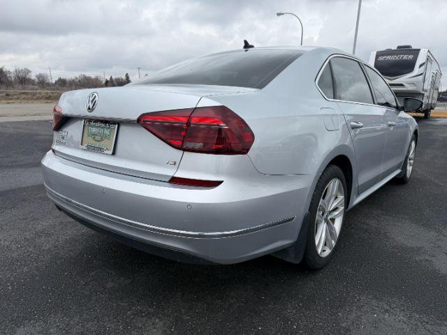 2018 SILVER /Titan Black Volkswagen Passat 2.0T SE (1VWBA7A35JC) with an 2L I-4 gasoline direct injection engine, AUTOMATIC transmission, located at 1235 N Woodruff Ave., Idaho Falls, 83401, (208) 523-1053, 43.507172, -112.000488 - 2018 Volkswagen Passat is a midsize sedan built for smooth, efficient daily driving. Powered by a 1.8L turbocharged I4 engine (VIN verified), it delivers balanced performance for commuting and highway travel. Front-wheel drive provides stable handling in everyday conditions. Inside, it features a to- Photo#29