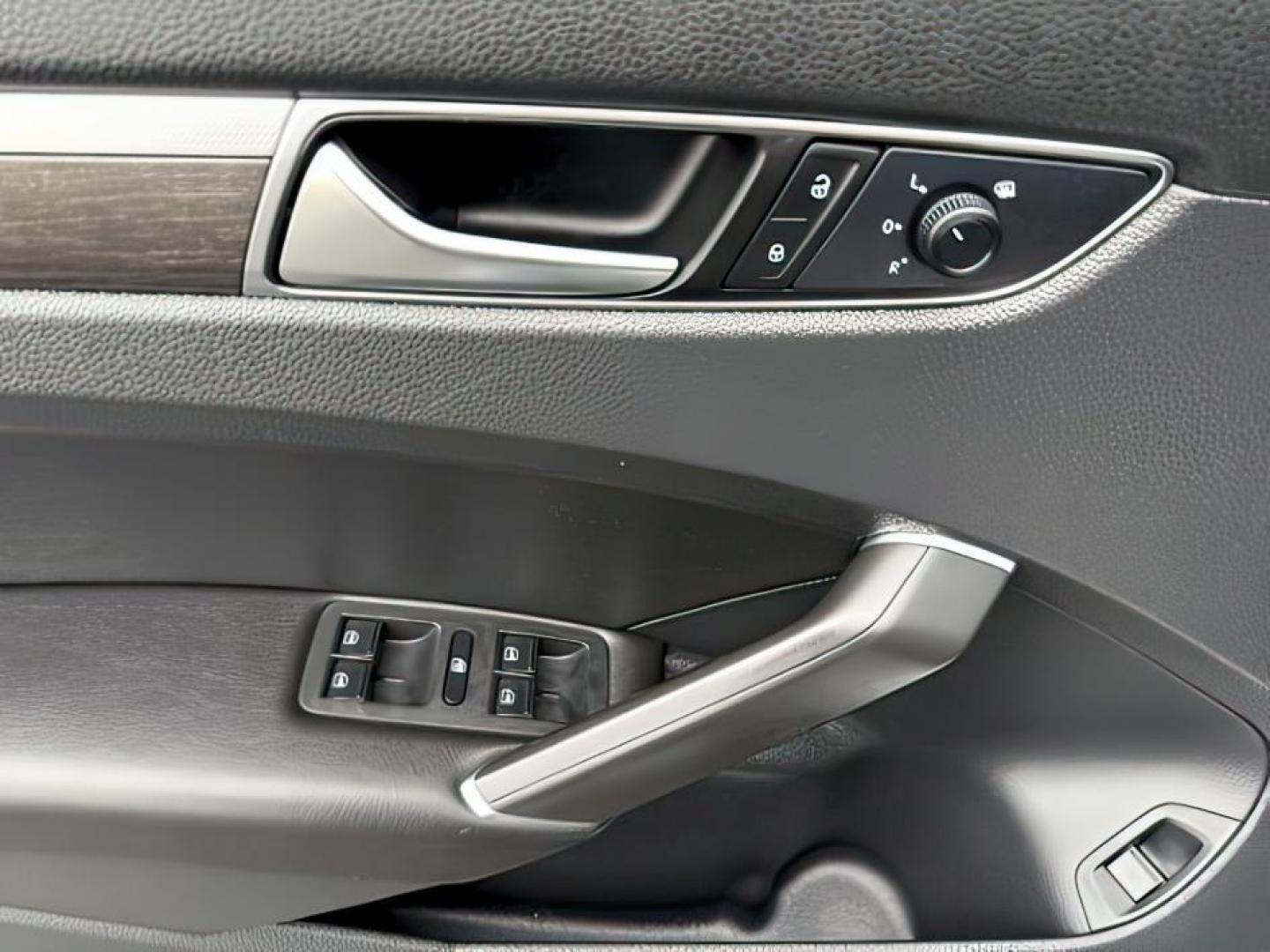 2018 SILVER /Titan Black Volkswagen Passat (1VWBA7A35JC) with an 2L I-4 gasoline direct injection engine, Automatic transmission, located at 1175 N Woodruff Ave, Idaho Falls, ID, 83401, 43.506901, -111.999657 - At Timberline Auto, finding a great deal on your next vehicle is always easy! Our experienced sales staff's goal is to help find you the right vehicle at the right price! Our knowledgeable finance department has options for almost any credit score. We offer extended service contract options to prote - Photo#19