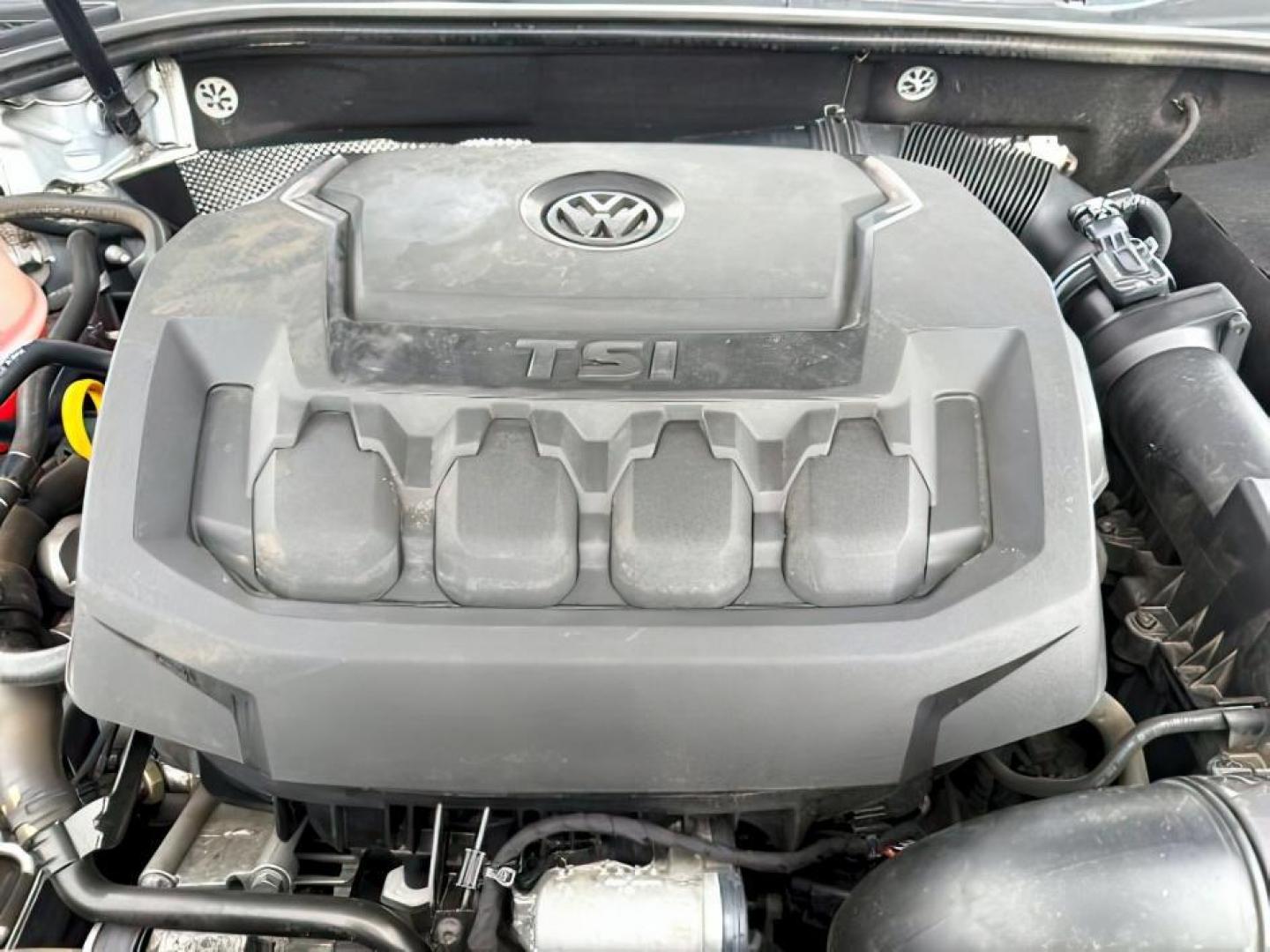 2018 SILVER /Titan Black Volkswagen Passat (1VWBA7A35JC) with an 2L I-4 gasoline direct injection engine, Automatic transmission, located at 1175 N Woodruff Ave, Idaho Falls, ID, 83401, 43.506901, -111.999657 - At Timberline Auto, finding a great deal on your next vehicle is always easy! Our experienced sales staff's goal is to help find you the right vehicle at the right price! Our knowledgeable finance department has options for almost any credit score. We offer extended service contract options to prote - Photo#23