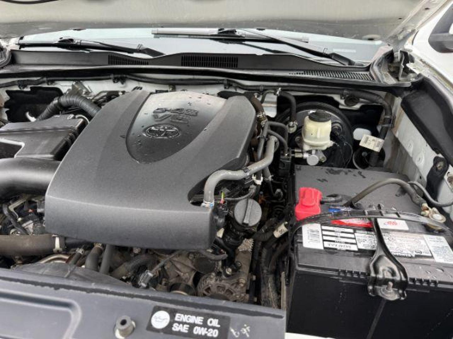 2016 Super White /Black/Red Toyota Tacoma (3TMDZ5BN8GM) with an 35L V-6 portdirect injection engine, Automatic transmission, located at 1175 N Woodruff Ave, Idaho Falls, ID, 83401, 43.506901, -111.999657 - At Timberline Auto, finding a great deal on your next vehicle is always easy! Our experienced sales staff's goal is to help find you the right vehicle at the right price! Our knowledgeable finance department has options for almost any credit score. We offer extended service contract options to prote - Photo#41