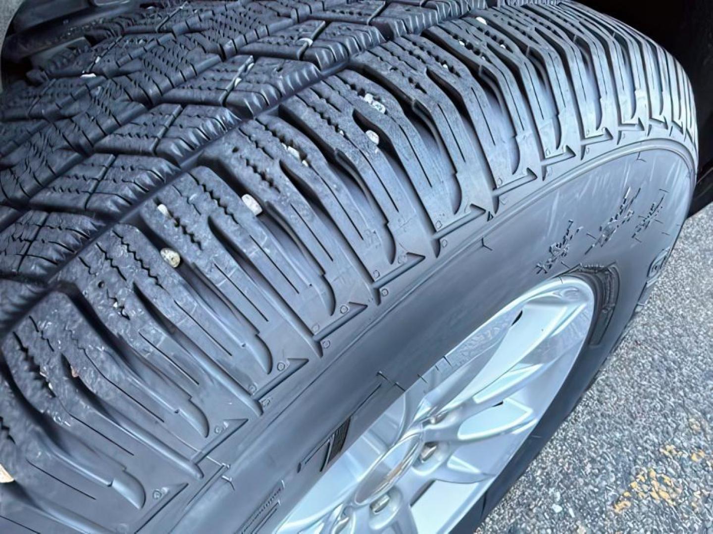 2014 BLACK /Jet Black Chevrolet Silverado 1500 (1GCVKSEC6EZ) with an EcoTec3 53L V-8 gasoline direct injection engine, Automatic transmission, located at 1175 N Woodruff Ave, Idaho Falls, ID, 83401, 43.506901, -111.999657 - At Timberline Auto, finding a great deal on your next vehicle is always easy! Our experienced sales staff's goal is to help find you the right vehicle at the right price! Our knowledgeable finance department has options for almost any credit score. We offer extended service contract options to prote - Photo#10