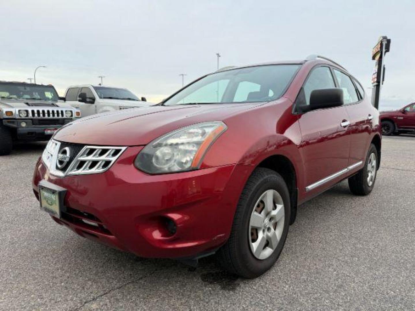 2015 RED /Black Nissan Rogue Select (JN8AS5MV4FW) with an 25L I-4 DOHC engine, Automatic transmission, located at 1175 N Woodruff Ave, Idaho Falls, ID, 83401, 43.506901, -111.999657 - At Timberline Auto, finding a great deal on your next vehicle is always easy! Our experienced sales staff's goal is to help find you the right vehicle at the right price! Our knowledgeable finance department has options for almost any credit score. We offer extended service contract options to prote - Photo#24