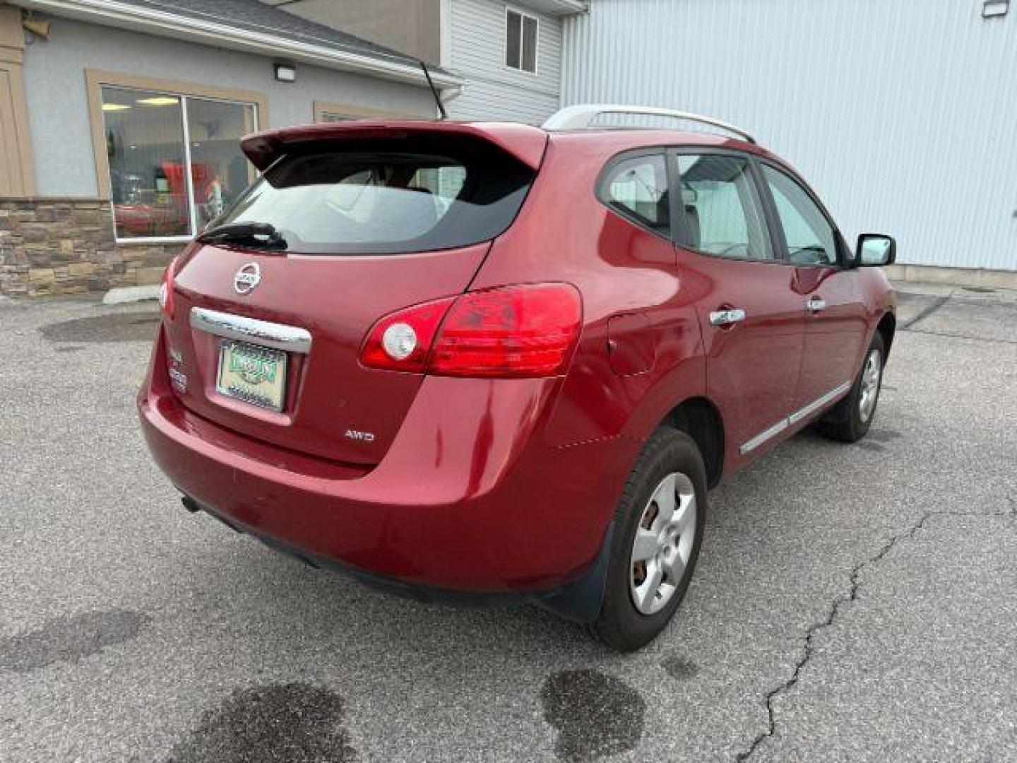 2015 RED /Black Nissan Rogue Select (JN8AS5MV4FW) with an 25L I-4 DOHC engine, Automatic transmission, located at 1175 N Woodruff Ave, Idaho Falls, ID, 83401, 43.506901, -111.999657 - At Timberline Auto, finding a great deal on your next vehicle is always easy! Our experienced sales staff's goal is to help find you the right vehicle at the right price! Our knowledgeable finance department has options for almost any credit score. We offer extended service contract options to prote - Photo#31