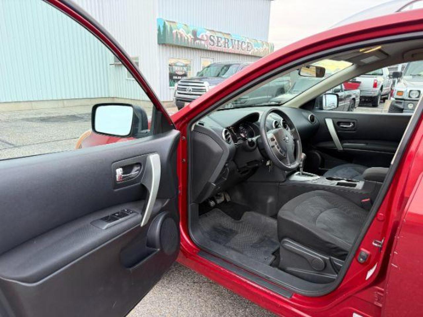 2015 RED /Black Nissan Rogue Select (JN8AS5MV4FW) with an 25L I-4 DOHC engine, Automatic transmission, located at 1175 N Woodruff Ave, Idaho Falls, ID, 83401, 43.506901, -111.999657 - At Timberline Auto, finding a great deal on your next vehicle is always easy! Our experienced sales staff's goal is to help find you the right vehicle at the right price! Our knowledgeable finance department has options for almost any credit score. We offer extended service contract options to prote - Photo#36