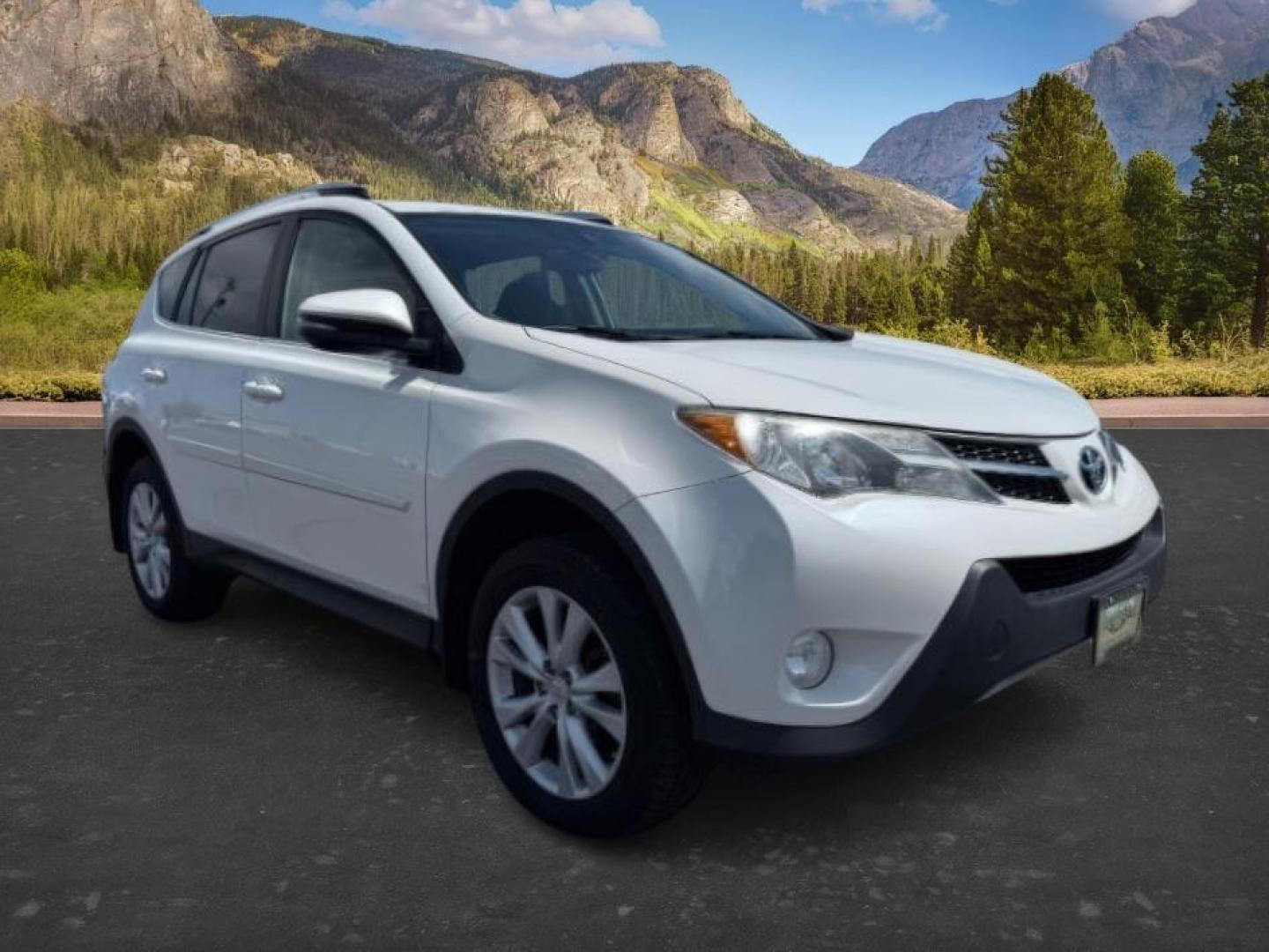 2013 WHITE /Black Toyota RAV4 (2T3DFREV8DW) with an 25L L4 DOHC 16V engine, Automatic transmission, located at 1175 N Woodruff Ave, Idaho Falls, ID, 83401, 43.506901, -111.999657 - Photo#9