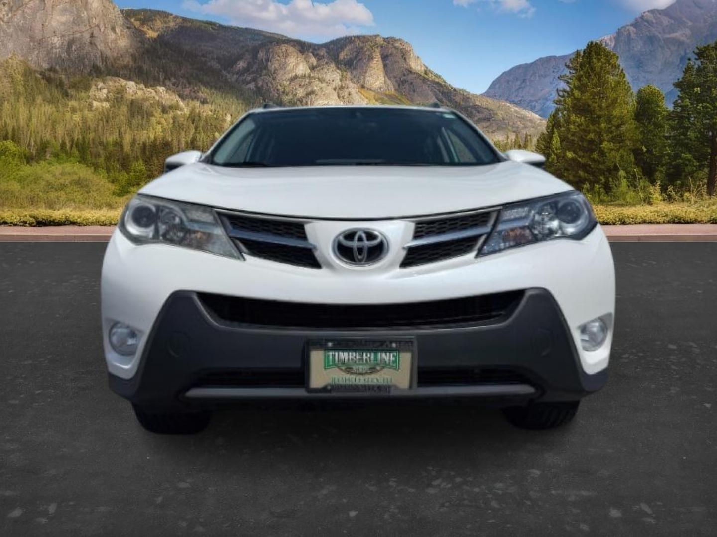 2013 WHITE /Black Toyota RAV4 (2T3DFREV8DW) with an 25L L4 DOHC 16V engine, Automatic transmission, located at 1175 N Woodruff Ave, Idaho Falls, ID, 83401, 43.506901, -111.999657 - Photo#10