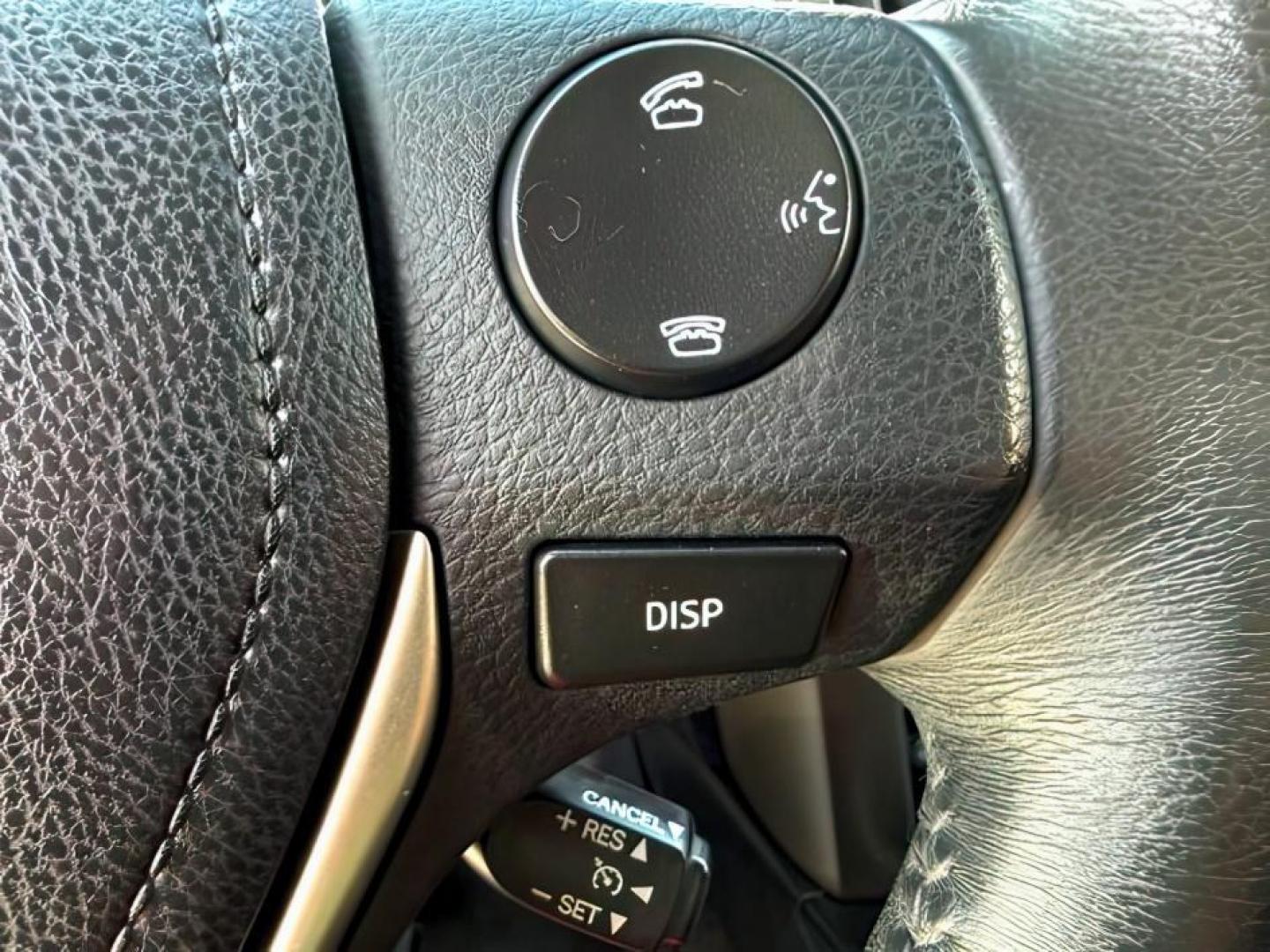 2013 WHITE /Black Toyota RAV4 (2T3DFREV8DW) with an 25L L4 DOHC 16V engine, Automatic transmission, located at 1175 N Woodruff Ave, Idaho Falls, ID, 83401, 43.506901, -111.999657 - Photo#21