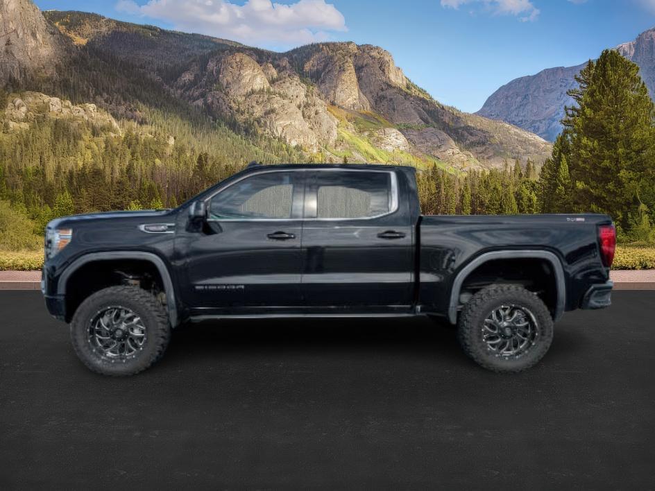 photo of 2020 GMC Sierra 1500 4WD Crew Cab Short Box SLT