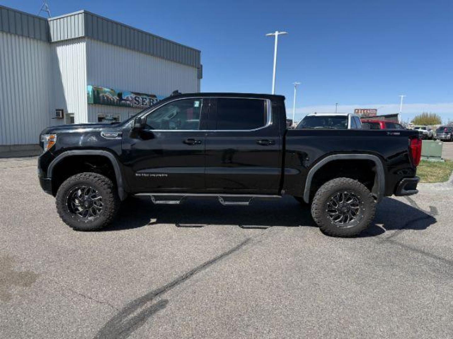 2020 Onyx Black /Jet Black GMC Sierra 1500 (1GTU9DEL6LZ) with an EcoTec3 62L V-8 gasoline direct injection engine, Automatic transmission, located at 1175 N Woodruff Ave, Idaho Falls, ID, 83401, 43.506901, -111.999657 - At Timberline Auto, finding a great deal on your next vehicle is always easy! Our experienced sales staff's goal is to help find you the right vehicle at the right price! Our knowledgeable finance department has options for almost any credit score. We offer extended service contract options to prote - Photo#30