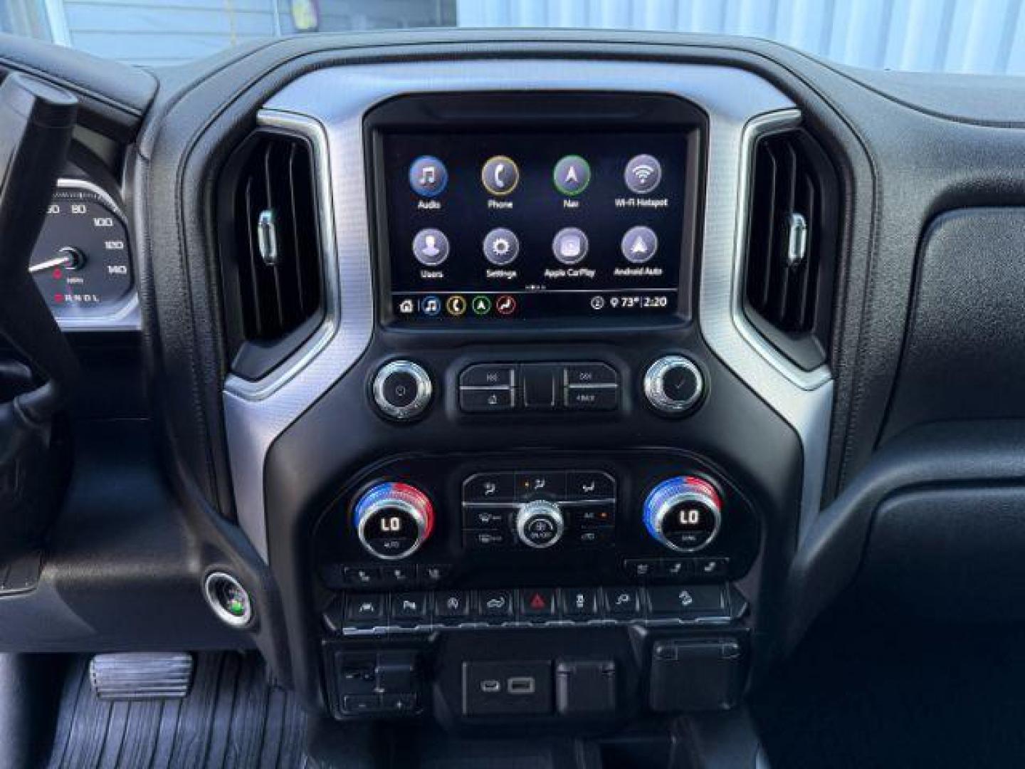 2020 Onyx Black /Jet Black GMC Sierra 1500 (1GTU9DEL6LZ) with an EcoTec3 62L V-8 gasoline direct injection engine, Automatic transmission, located at 1175 N Woodruff Ave, Idaho Falls, ID, 83401, 43.506901, -111.999657 - At Timberline Auto, finding a great deal on your next vehicle is always easy! Our experienced sales staff's goal is to help find you the right vehicle at the right price! Our knowledgeable finance department has options for almost any credit score. We offer extended service contract options to prote - Photo#46