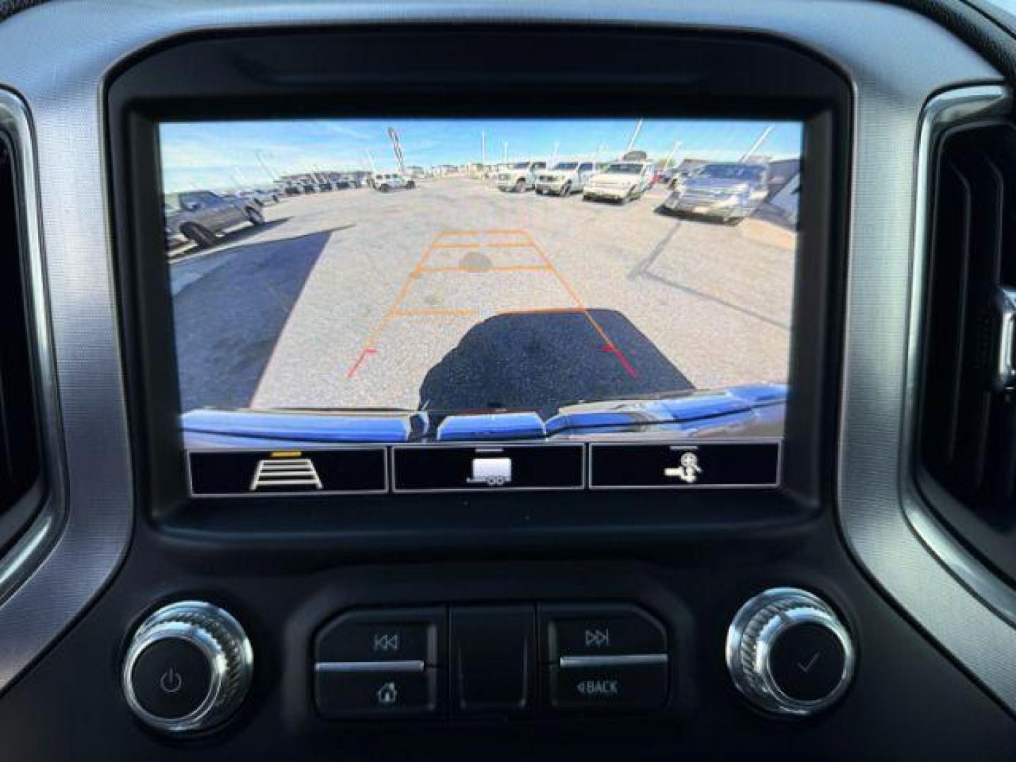 2020 Onyx Black /Jet Black GMC Sierra 1500 (1GTU9DEL6LZ) with an EcoTec3 62L V-8 gasoline direct injection engine, Automatic transmission, located at 1175 N Woodruff Ave, Idaho Falls, ID, 83401, 43.506901, -111.999657 - At Timberline Auto, finding a great deal on your next vehicle is always easy! Our experienced sales staff's goal is to help find you the right vehicle at the right price! Our knowledgeable finance department has options for almost any credit score. We offer extended service contract options to prote - Photo#47