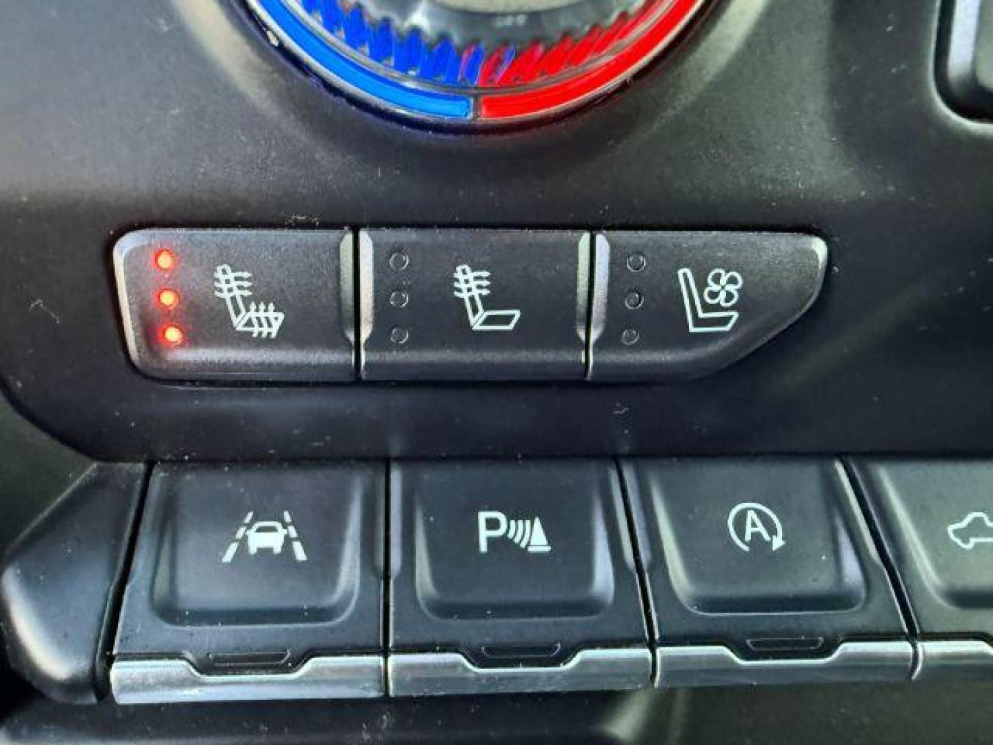 2020 Onyx Black /Jet Black GMC Sierra 1500 (1GTU9DEL6LZ) with an EcoTec3 62L V-8 gasoline direct injection engine, Automatic transmission, located at 1175 N Woodruff Ave, Idaho Falls, ID, 83401, 43.506901, -111.999657 - At Timberline Auto, finding a great deal on your next vehicle is always easy! Our experienced sales staff's goal is to help find you the right vehicle at the right price! Our knowledgeable finance department has options for almost any credit score. We offer extended service contract options to prote - Photo#48