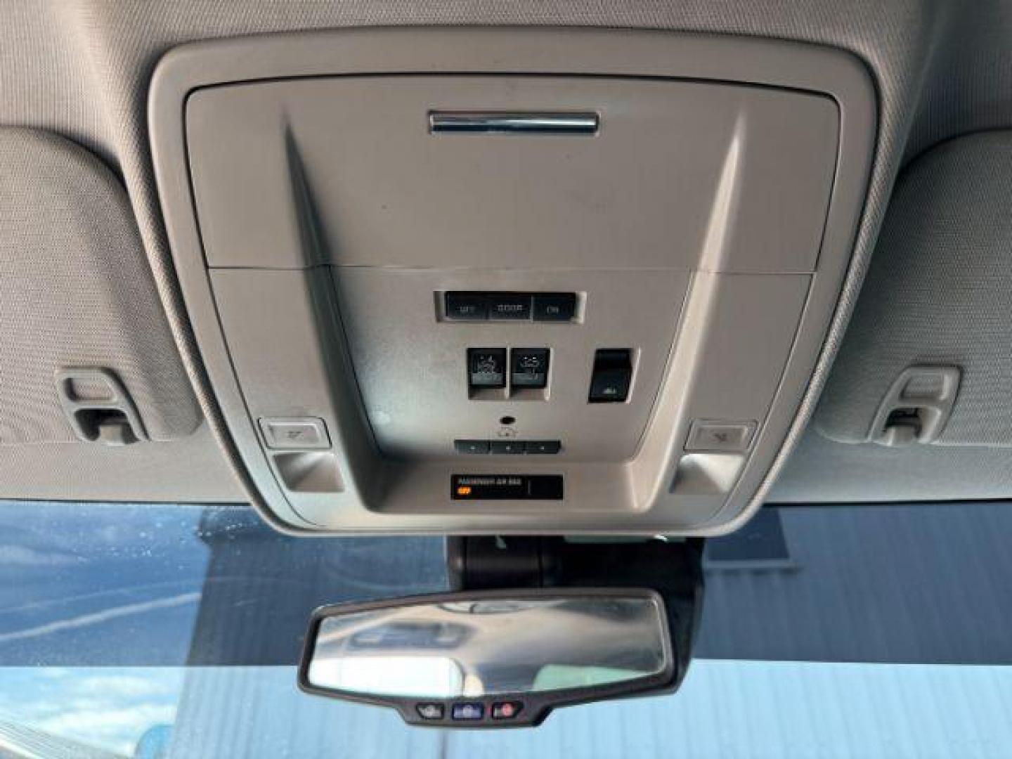 2015 Onyx Black /Jet Black GMC Sierra 1500 (3GTU2WEJ6FG) with an EcoTec3 62L V-8 gasoline direct injection engine, Automatic transmission, located at 1175 N Woodruff Ave, Idaho Falls, ID, 83401, 43.506901, -111.999657 - At Timberline Auto, finding a great deal on your next vehicle is always easy! Our experienced sales staff's goal is to help find you the right vehicle at the right price! Our knowledgeable finance department has options for almost any credit score. We offer extended service contract options to prote - Photo#42