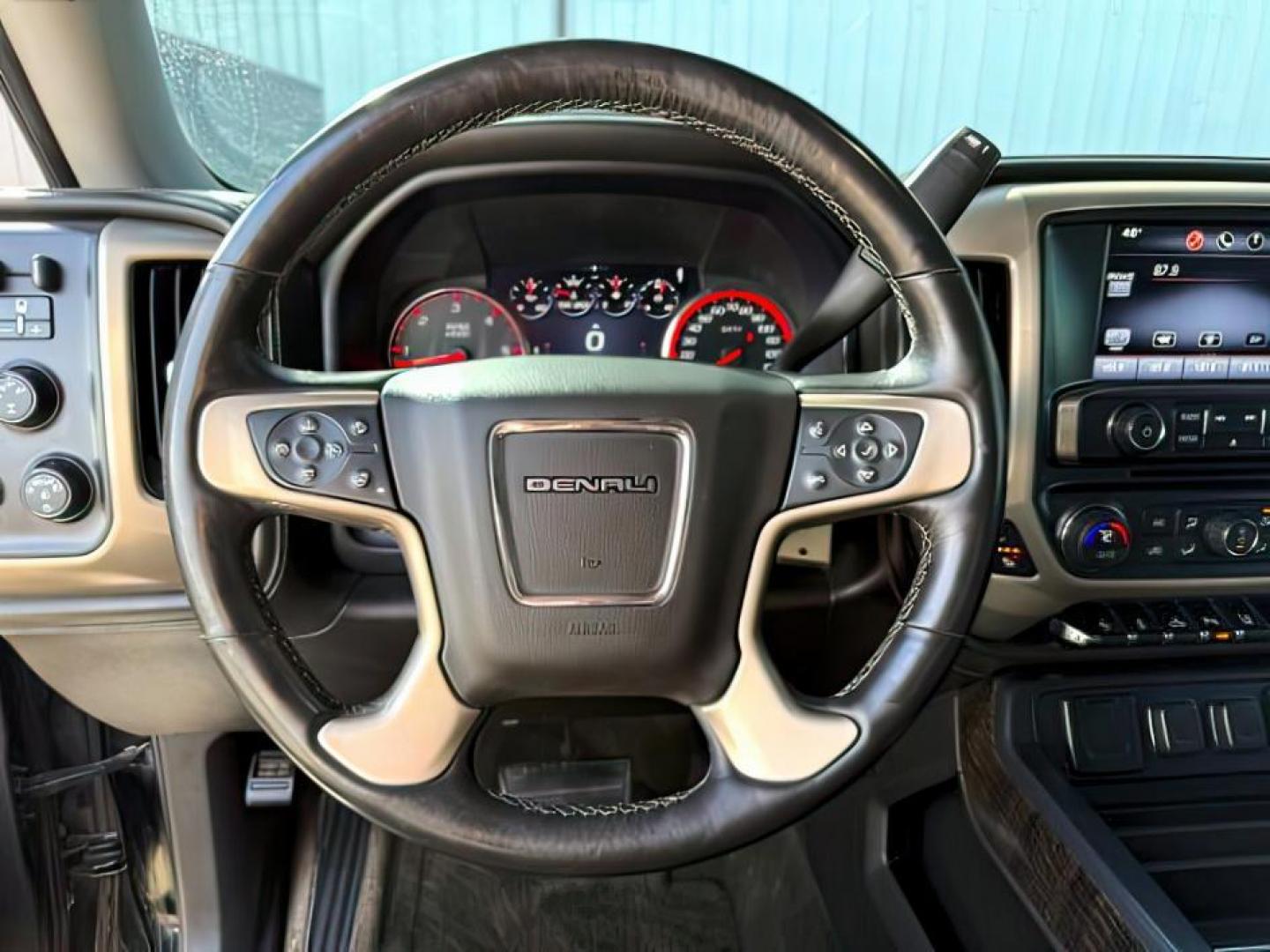 2015 Onyx Black /Jet Black GMC Sierra 1500 (3GTU2WEJ6FG) with an EcoTec3 62L V-8 gasoline direct injection engine, Automatic transmission, located at 1175 N Woodruff Ave, Idaho Falls, ID, 83401, 43.506901, -111.999657 - At Timberline Auto, finding a great deal on your next vehicle is always easy! Our experienced sales staff's goal is to help find you the right vehicle at the right price! Our knowledgeable finance department has options for almost any credit score. We offer extended service contract options to prote - Photo#13