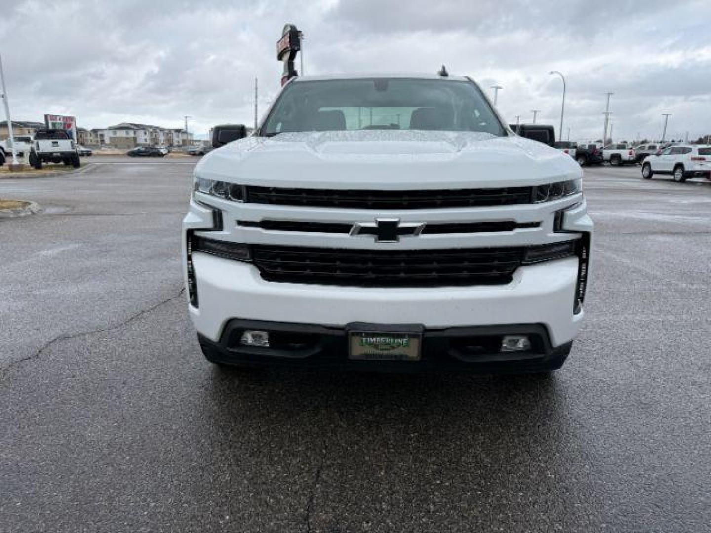 2019 WHITE /Jet Black Chevrolet Silverado 1500 (3GCUYEED7KG) with an EcoTec3 53L V-8 gasoline direct injection engine, Automatic transmission, located at 1175 N Woodruff Ave, Idaho Falls, ID, 83401, 43.506901, -111.999657 - At Timberline Auto, finding a great deal on your next vehicle is always easy! Our experienced sales staff's goal is to help find you the right vehicle at the right price! Our knowledgeable finance department has options for almost any credit score. We offer extended service contract options to prote - Photo#35