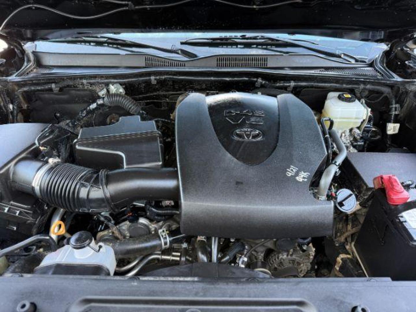 2021 Midnight Black Metallic /Black/Gun Metal Toyota Tacoma 4WD (3TMCZ5AN1MM) with an 35L V-6 portdirect injection engine, Automatic transmission, located at 1175 N Woodruff Ave, Idaho Falls, ID, 83401, 43.506901, -111.999657 - At Timberline Auto, finding a great deal on your next vehicle is always easy! Our experienced sales staff's goal is to help find you the right vehicle at the right price! Our knowledgeable finance department has options for almost any credit score. We offer extended service contract options to prote - Photo#49