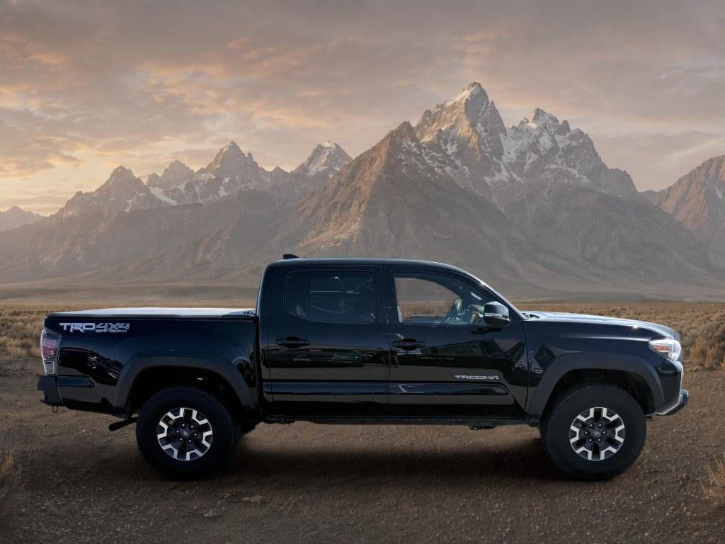 2021 Midnight Black Metallic /Cement Toyota Tacoma TRD Off Road (3TMCZ5AN1MM) with an V6, 3.5L engine, 6-speed automatic transmission, located at 1175 N Woodruff Ave, Idaho Falls, ID, 83401, 43.506901, -111.999657 - <b>Vehicle Details</b><br>Discover adventure-ready capability in this **pre-owned 2021 Toyota Tacoma TRD Off-Road 4WD** for sale in **Idaho Falls, ID**. Built for drivers who want rugged performance, smart technology, and everyday comfort, this Toyota Tacoma is powered by a strong **V6 3.5L gasoline- Photo#5