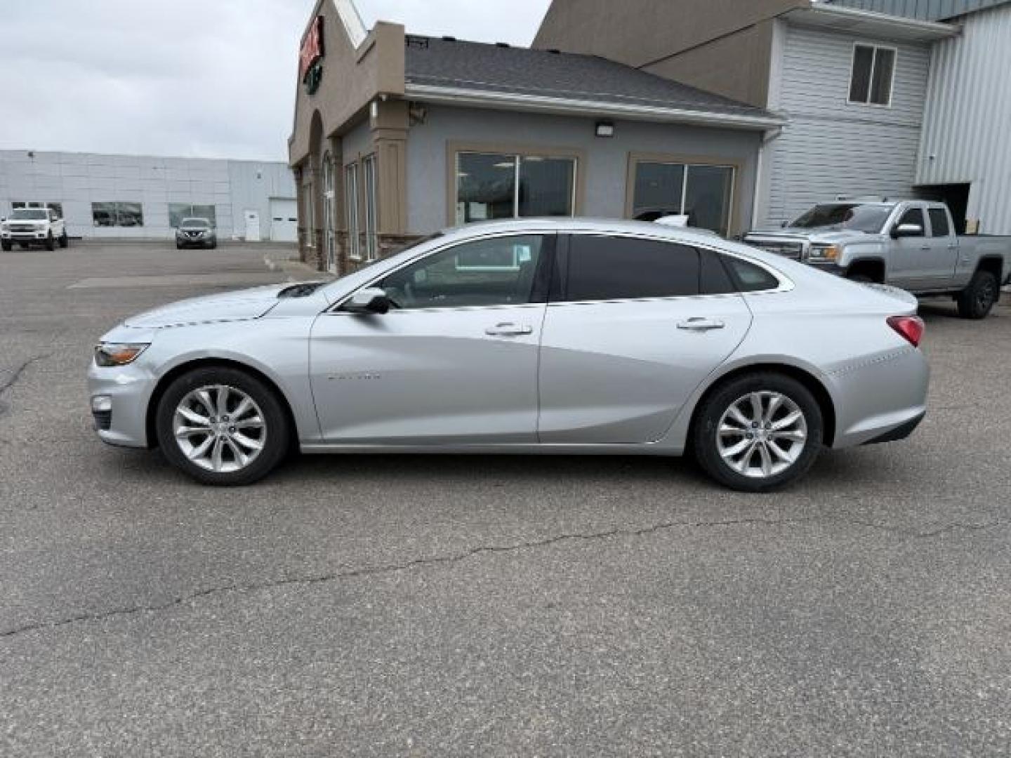 2019 SILVER /Jet Black Chevrolet Malibu LT (1G1ZD5ST3KF) with an ECOTEC 1.5L I-4 gasoline direct injection engine, AUTOMATIC transmission, located at 1235 N Woodruff Ave., Idaho Falls, 83401, (208) 523-1053, 43.507172, -112.000488 - Photo#26