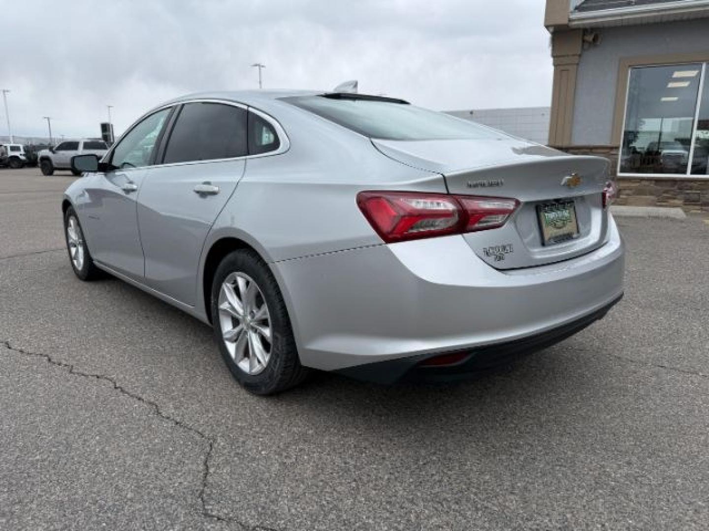 2019 SILVER /Jet Black Chevrolet Malibu LT (1G1ZD5ST3KF) with an ECOTEC 1.5L I-4 gasoline direct injection engine, AUTOMATIC transmission, located at 1235 N Woodruff Ave., Idaho Falls, 83401, (208) 523-1053, 43.507172, -112.000488 - Photo#27