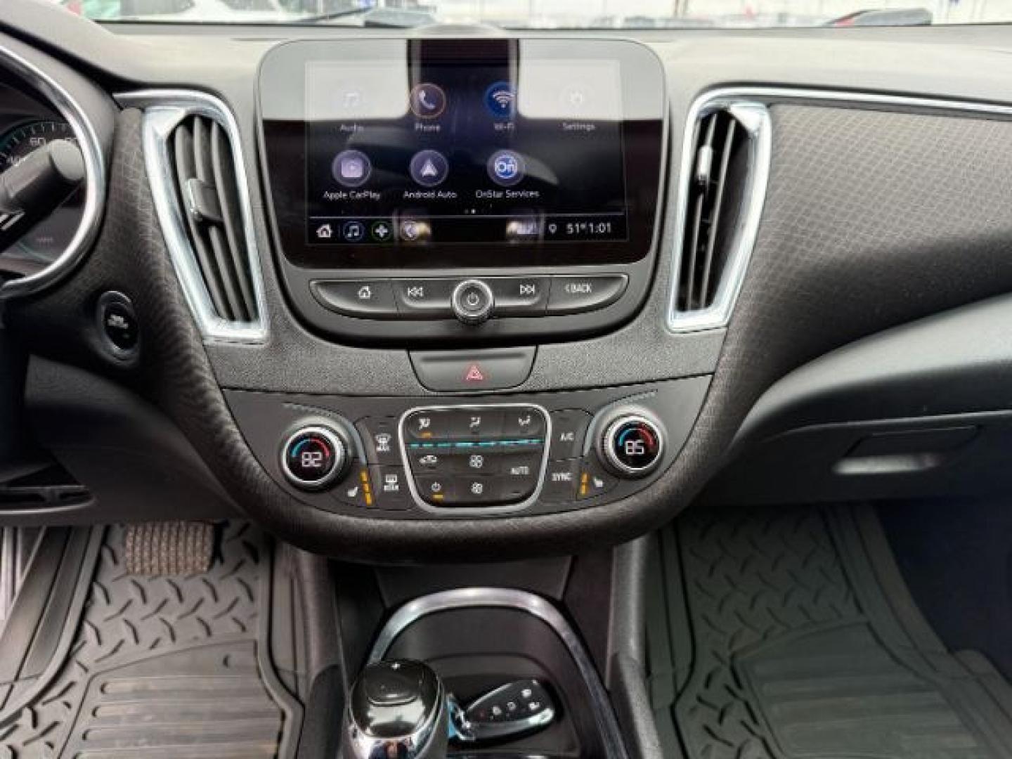 2019 SILVER /Jet Black Chevrolet Malibu LT (1G1ZD5ST3KF) with an ECOTEC 1.5L I-4 gasoline direct injection engine, AUTOMATIC transmission, located at 1235 N Woodruff Ave., Idaho Falls, 83401, (208) 523-1053, 43.507172, -112.000488 - Photo#40