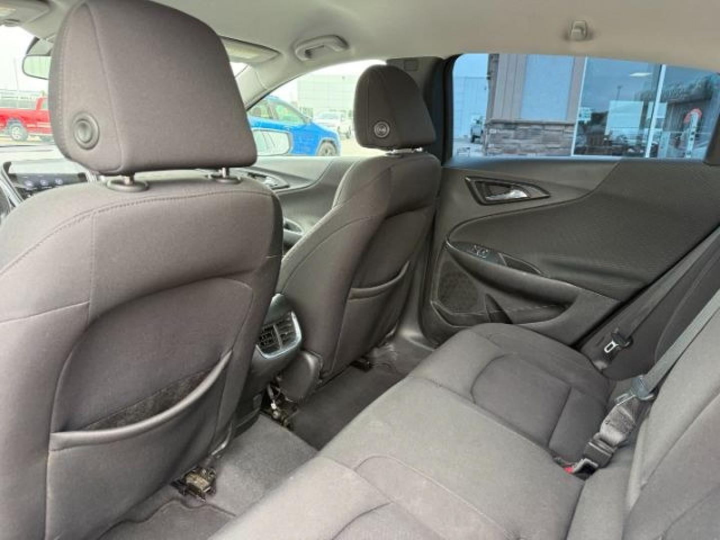 2019 SILVER /Jet Black Chevrolet Malibu LT (1G1ZD5ST3KF) with an ECOTEC 1.5L I-4 gasoline direct injection engine, AUTOMATIC transmission, located at 1235 N Woodruff Ave., Idaho Falls, 83401, (208) 523-1053, 43.507172, -112.000488 - Photo#48