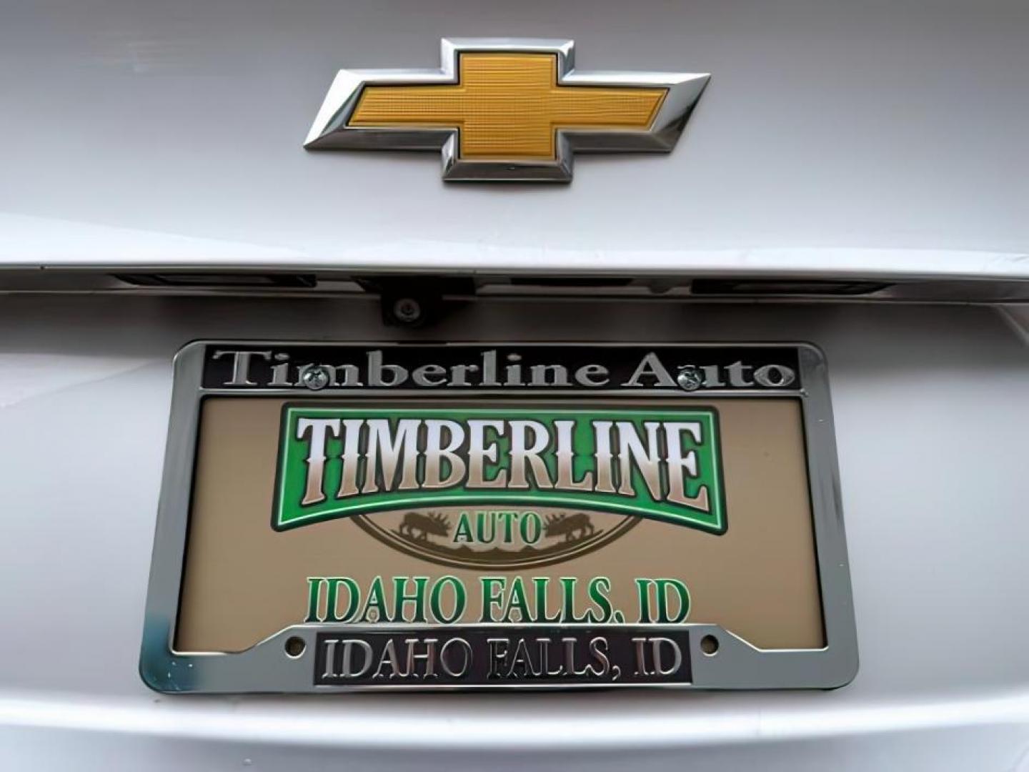 2019 SILVER /Jet Black Chevrolet Malibu LT (1G1ZD5ST3KF) with an ECOTEC 1.5L I-4 gasoline direct injection engine, AUTOMATIC transmission, located at 1235 N Woodruff Ave., Idaho Falls, 83401, (208) 523-1053, 43.507172, -112.000488 - Photo#4