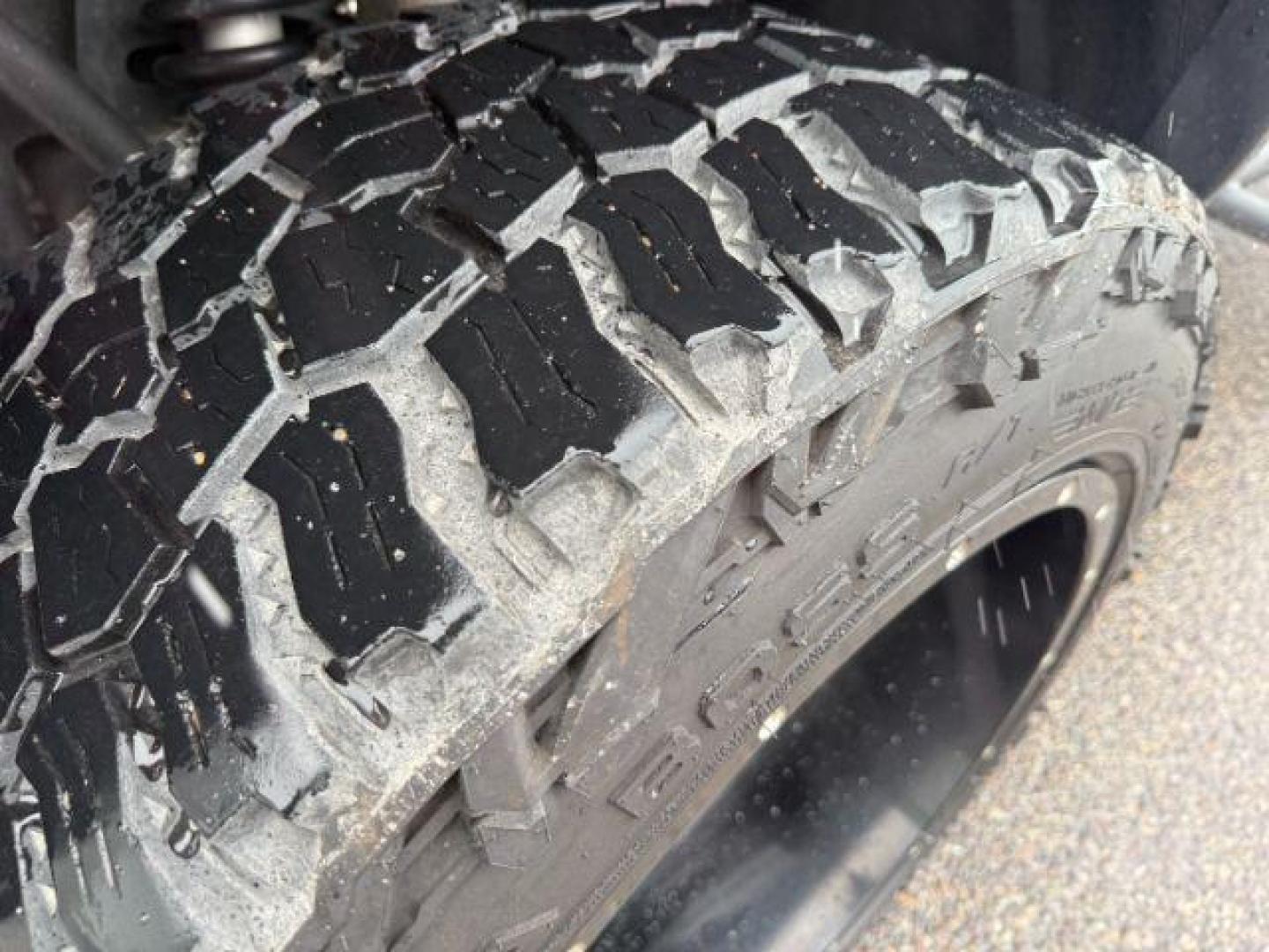 2019 WHITE /Jet Black GMC Canyon (1GTG5CEN4K1) with an 36L V-6 gasoline direct injection engine, Automatic transmission, located at 1175 N Woodruff Ave, Idaho Falls, ID, 83401, 43.506901, -111.999657 - At Timberline Auto, finding a great deal on your next vehicle is always easy! Our experienced sales staff's goal is to help find you the right vehicle at the right price! Our knowledgeable finance department has options for almost any credit score. We offer extended service contract options to prote - Photo#35