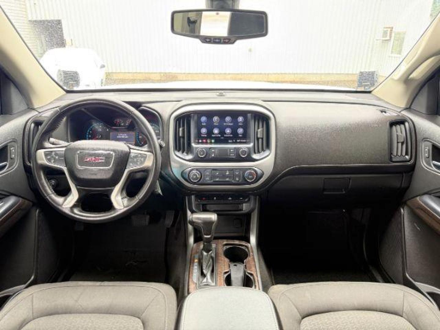 2019 WHITE /Jet Black GMC Canyon (1GTG5CEN4K1) with an 36L V-6 gasoline direct injection engine, Automatic transmission, located at 1175 N Woodruff Ave, Idaho Falls, ID, 83401, 43.506901, -111.999657 - At Timberline Auto, finding a great deal on your next vehicle is always easy! Our experienced sales staff's goal is to help find you the right vehicle at the right price! Our knowledgeable finance department has options for almost any credit score. We offer extended service contract options to prote - Photo#46