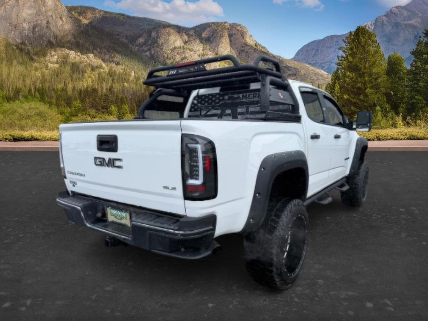 2019 WHITE /Jet Black GMC Canyon (1GTG5CEN4K1) with an 36L V-6 gasoline direct injection engine, Automatic transmission, located at 1175 N Woodruff Ave, Idaho Falls, ID, 83401, 43.506901, -111.999657 - At Timberline Auto, finding a great deal on your next vehicle is always easy! Our experienced sales staff's goal is to help find you the right vehicle at the right price! Our knowledgeable finance department has options for almost any credit score. We offer extended service contract options to prote - Photo#6