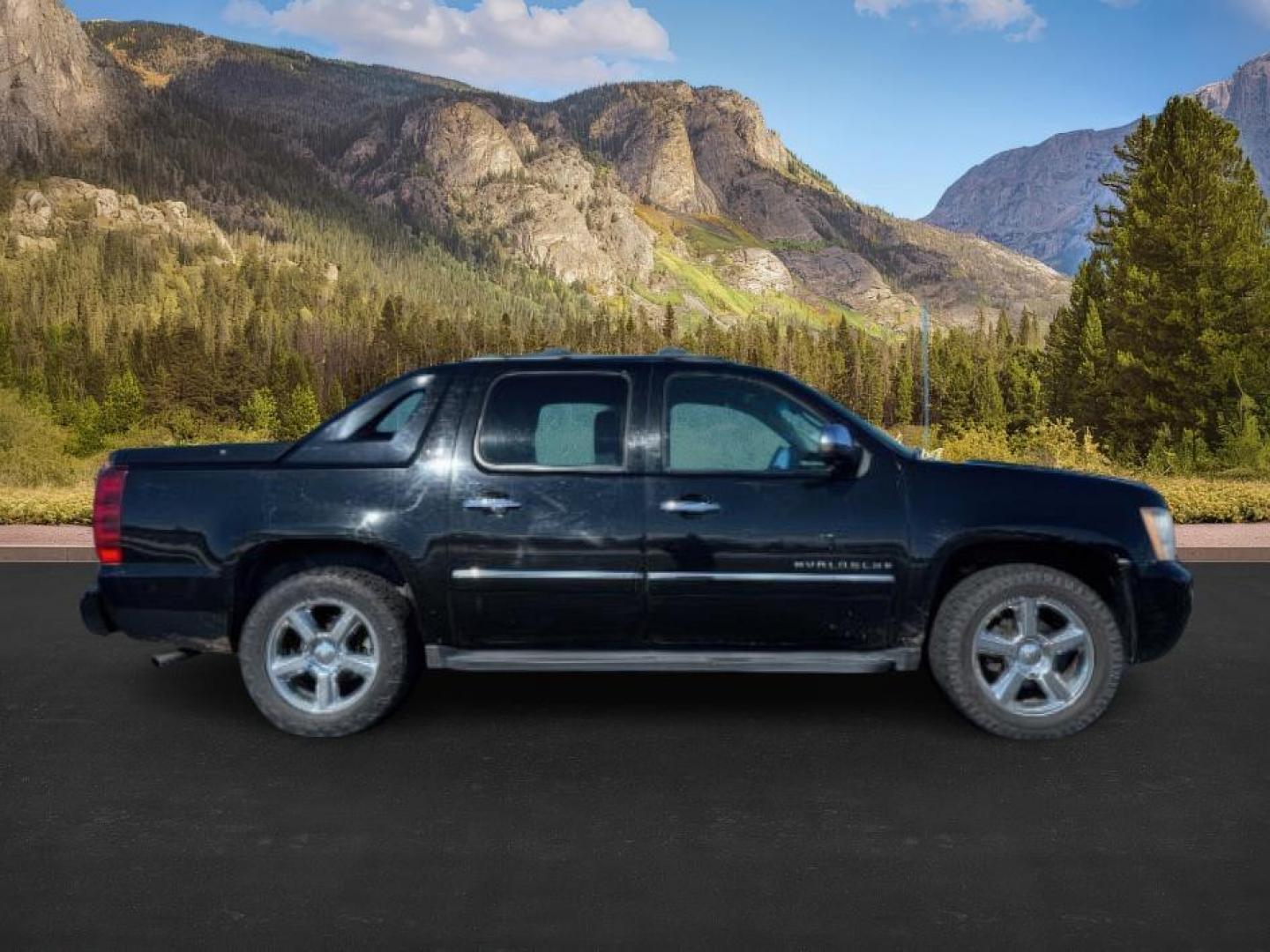 2011 Black /Ebony Leather Interior Chevrolet Avalanche (3GNTKGE36BG) with an 53L V8 OHV 16V FFV engine, Automatic transmission, located at 1175 N Woodruff Ave, Idaho Falls, ID, 83401, 43.506901, -111.999657 - At Timberline Auto, finding a great deal on your next vehicle is always easy! Our experienced sales staff's goal is to help find you the right vehicle at the right price! Our knowledgeable finance department has options for almost any credit score. We offer extended service contract options to prote - Photo#0