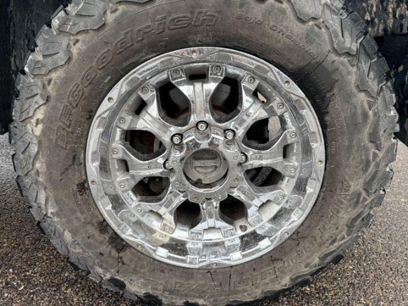 2008 Dark Stone Clearcoat Metallic /Black Ford F-250 XLT (1FTSX21R38E) with an V8, 6.4L engine, Automatic transmission, located at 1175 N Woodruff Ave, Idaho Falls, ID, 83401, 43.506901, -111.999657 - <b>Vehicle Details</b><br>This 2008 Ford F-250 Super Duty XLT is a heavy-duty pickup built to handle demanding jobs and weekend adventures with confidence. Equipped with 4WD and a powerful V8 6.4L Diesel engine, this Super Duty delivers the strength, torque, and durability drivers expect from a Ford- Photo#9