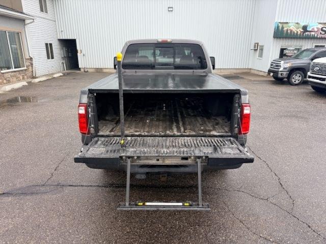 2008 GRAY /Black Ford F-250 XLT (1FTSX21R38E) with an Powerstroke 6.4L V-8 diesel direct injection engine, AUTOMATIC transmission, located at 1235 N Woodruff Ave., Idaho Falls, 83401, (208) 523-1053, 43.507172, -112.000488- Photo#27