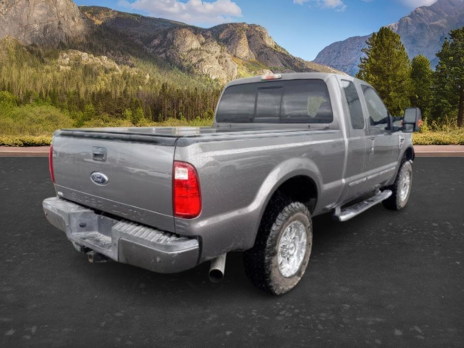 2008 GRAY /Black Ford F-250 XLT (1FTSX21R38E) with an Powerstroke 6.4L V-8 diesel direct injection engine, AUTOMATIC transmission, located at 1235 N Woodruff Ave., Idaho Falls, 83401, (208) 523-1053, 43.507172, -112.000488- Photo#5