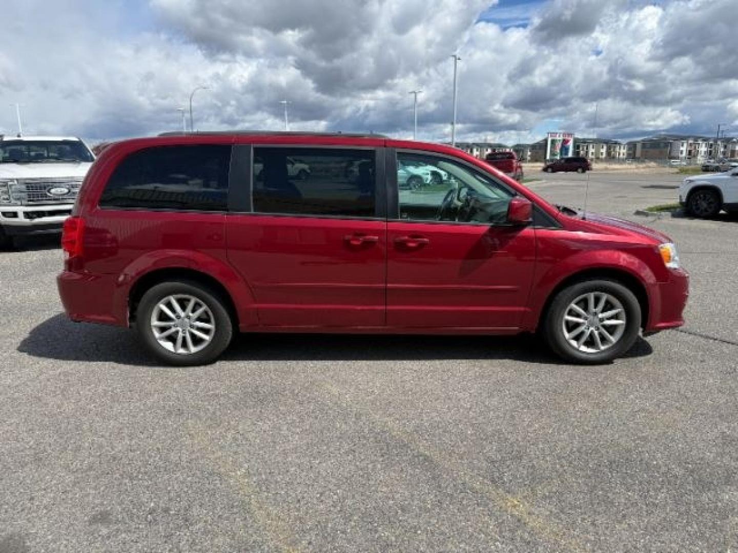2015 MAROON /Black Dodge Grand Caravan (2C4RDGCG0FR) with an 36L V-6 DOHC engine, Automatic transmission, located at 1175 N Woodruff Ave, Idaho Falls, ID, 83401, 43.506901, -111.999657 - At Timberline Auto, finding a great deal on your next vehicle is always easy! Our experienced sales staff's goal is to help find you the right vehicle at the right price! Our knowledgeable finance department has options for almost any credit score. We offer extended service contract options to prote - Photo#36