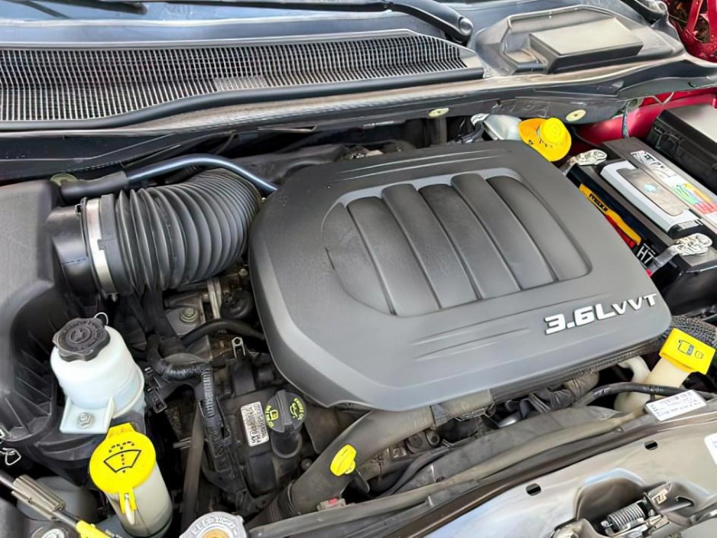 2015 MAROON /Black Dodge Grand Caravan (2C4RDGCG0FR) with an 36L V-6 DOHC engine, Automatic transmission, located at 1175 N Woodruff Ave, Idaho Falls, ID, 83401, 43.506901, -111.999657 - At Timberline Auto, finding a great deal on your next vehicle is always easy! Our experienced sales staff's goal is to help find you the right vehicle at the right price! Our knowledgeable finance department has options for almost any credit score. We offer extended service contract options to prote - Photo#26