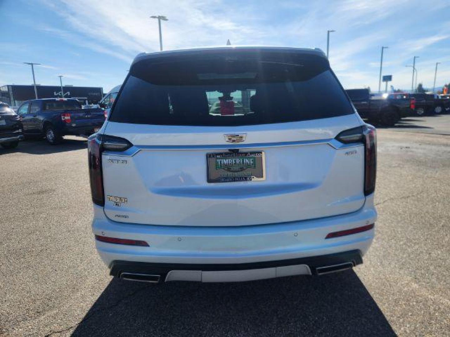 2020 Crystal White Tricoat /Jet Black/Jet Black Accents Cadillac XT6 AWD Sport (1GYKPGRSXLZ) with an 3.6L V-6 gasoline direct injection engine, AUTOMATIC transmission, located at 1235 N Woodruff Ave., Idaho Falls, 83401, (208) 523-1053, 43.507172, -112.000488 - At Timberline Auto, finding a great deal on your next vehicle is always easy! Our experienced sales staff's goal is to help find you the right vehicle at the right price! Our knowledgeable finance department has options for almost any credit score. We offer extended service contract options to prote - Photo#29