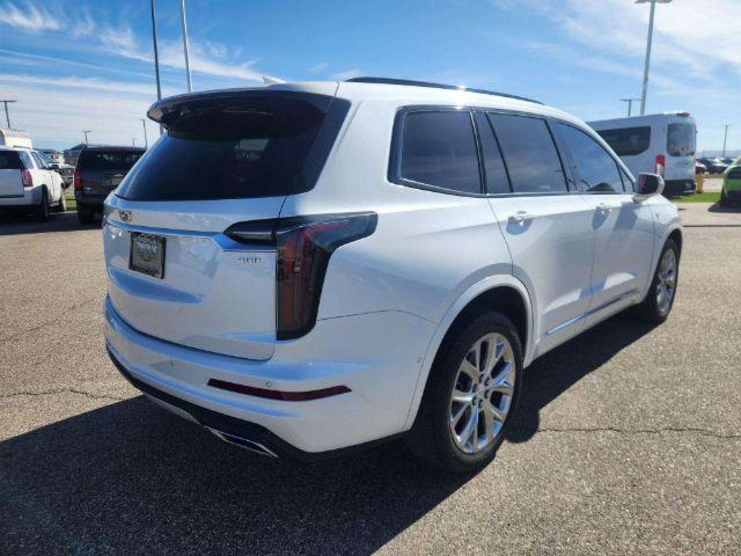 2020 Crystal White Tricoat /Jet Black/Jet Black Accents Cadillac XT6 AWD Sport (1GYKPGRSXLZ) with an 3.6L V-6 gasoline direct injection engine, AUTOMATIC transmission, located at 1235 N Woodruff Ave., Idaho Falls, 83401, (208) 523-1053, 43.507172, -112.000488 - At Timberline Auto, finding a great deal on your next vehicle is always easy! Our experienced sales staff's goal is to help find you the right vehicle at the right price! Our knowledgeable finance department has options for almost any credit score. We offer extended service contract options to prote - Photo#30