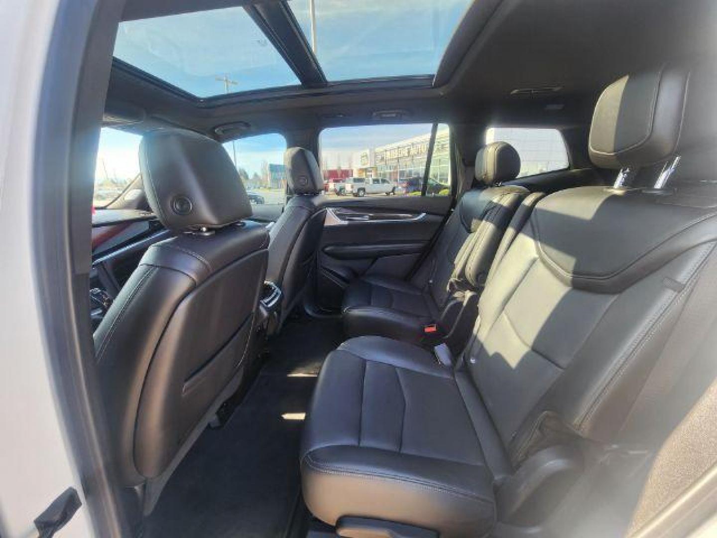 2020 Crystal White Tricoat /Jet Black/Jet Black Accents Cadillac XT6 AWD Sport (1GYKPGRSXLZ) with an 3.6L V-6 gasoline direct injection engine, AUTOMATIC transmission, located at 1235 N Woodruff Ave., Idaho Falls, 83401, (208) 523-1053, 43.507172, -112.000488 - At Timberline Auto, finding a great deal on your next vehicle is always easy! Our experienced sales staff's goal is to help find you the right vehicle at the right price! Our knowledgeable finance department has options for almost any credit score. We offer extended service contract options to prote - Photo#37