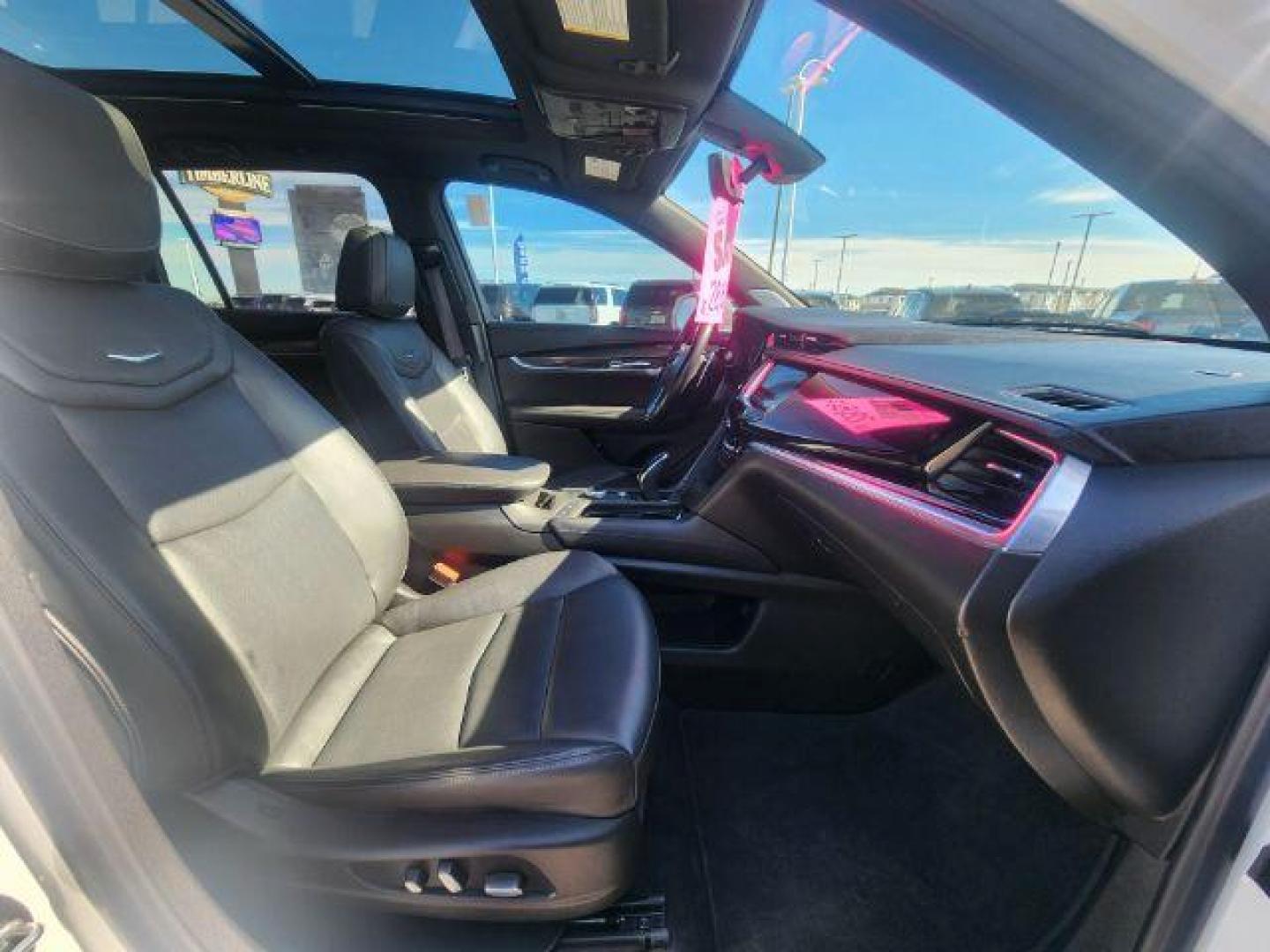 2020 Crystal White Tricoat /Jet Black/Jet Black Accents Cadillac XT6 AWD Sport (1GYKPGRSXLZ) with an 3.6L V-6 gasoline direct injection engine, AUTOMATIC transmission, located at 1235 N Woodruff Ave., Idaho Falls, 83401, (208) 523-1053, 43.507172, -112.000488 - At Timberline Auto, finding a great deal on your next vehicle is always easy! Our experienced sales staff's goal is to help find you the right vehicle at the right price! Our knowledgeable finance department has options for almost any credit score. We offer extended service contract options to prote - Photo#43