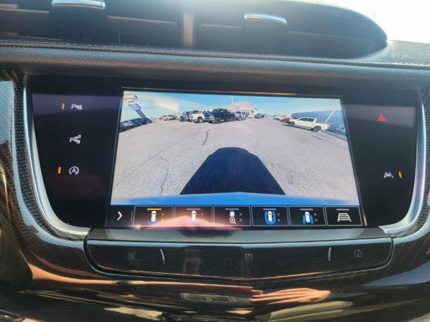 2020 Crystal White Tricoat /Jet Black/Jet Black Accents Cadillac XT6 AWD Sport (1GYKPGRSXLZ) with an 3.6L V-6 gasoline direct injection engine, AUTOMATIC transmission, located at 1235 N Woodruff Ave., Idaho Falls, 83401, (208) 523-1053, 43.507172, -112.000488 - At Timberline Auto, finding a great deal on your next vehicle is always easy! Our experienced sales staff's goal is to help find you the right vehicle at the right price! Our knowledgeable finance department has options for almost any credit score. We offer extended service contract options to prote - Photo#47