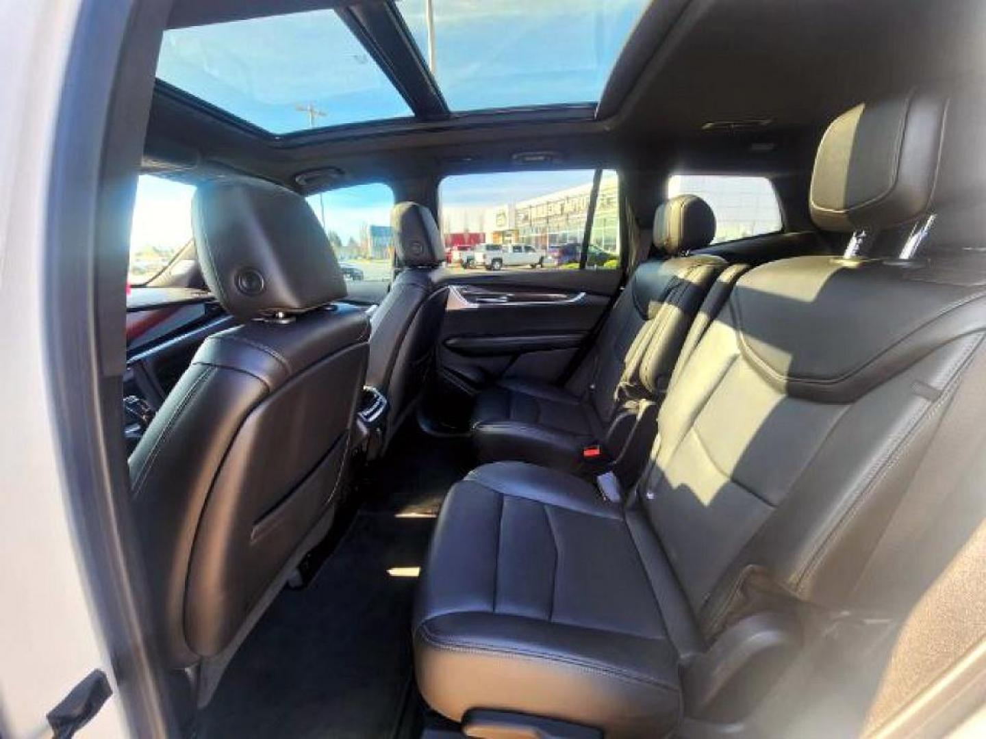 2020 Crystal White Tricoat /Jet Black/Jet Black Accents Cadillac XT6 AWD Sport (1GYKPGRSXLZ) with an 3.6L V-6 gasoline direct injection engine, AUTOMATIC transmission, located at 1235 N Woodruff Ave., Idaho Falls, 83401, (208) 523-1053, 43.507172, -112.000488 - At Timberline Auto, finding a great deal on your next vehicle is always easy! Our experienced sales staff's goal is to help find you the right vehicle at the right price! Our knowledgeable finance department has options for almost any credit score. We offer extended service contract options to prote - Photo#11