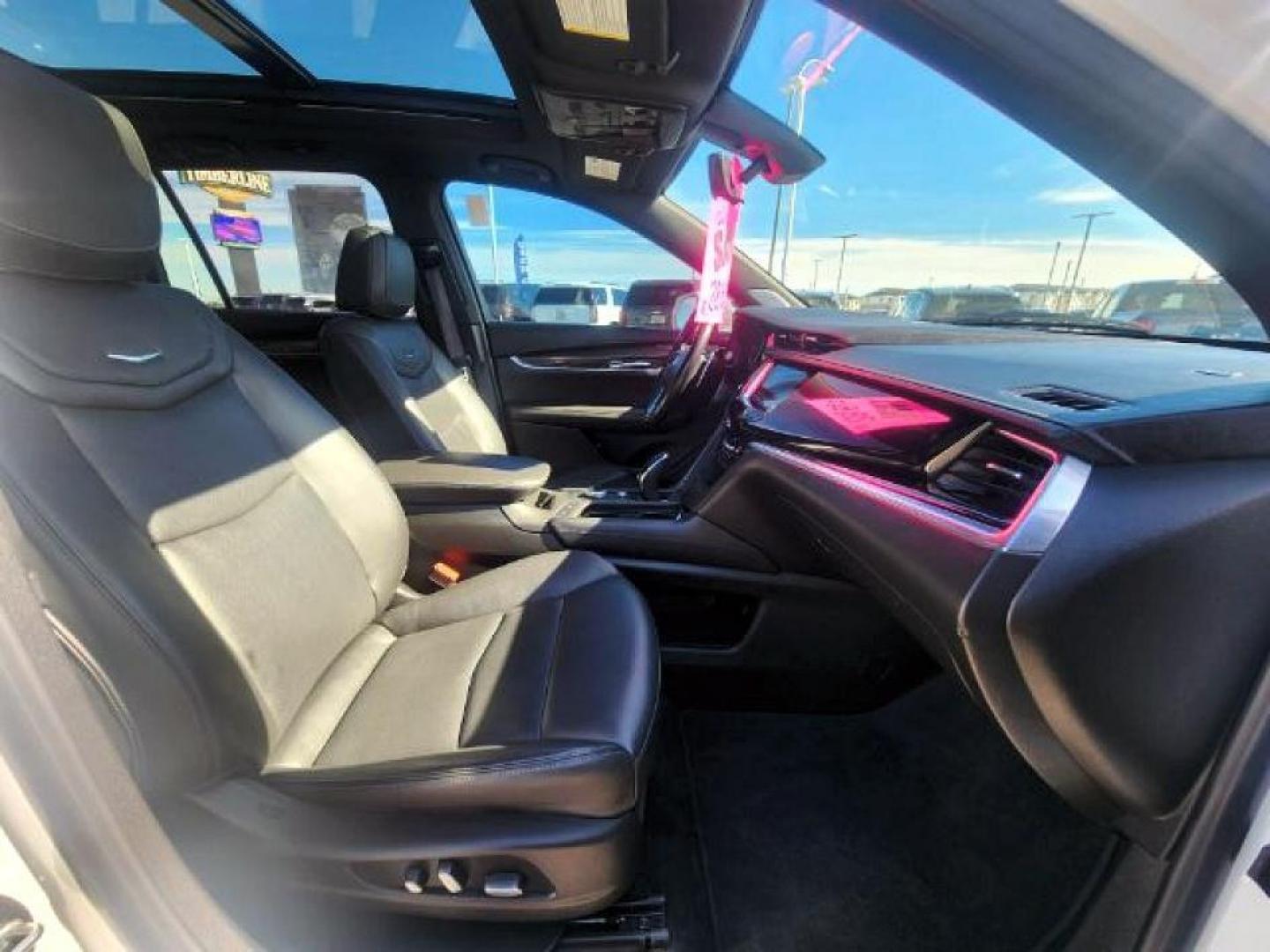 2020 Crystal White Tricoat /Jet Black/Jet Black Accents Cadillac XT6 AWD Sport (1GYKPGRSXLZ) with an 3.6L V-6 gasoline direct injection engine, AUTOMATIC transmission, located at 1235 N Woodruff Ave., Idaho Falls, 83401, (208) 523-1053, 43.507172, -112.000488 - At Timberline Auto, finding a great deal on your next vehicle is always easy! Our experienced sales staff's goal is to help find you the right vehicle at the right price! Our knowledgeable finance department has options for almost any credit score. We offer extended service contract options to prote - Photo#17