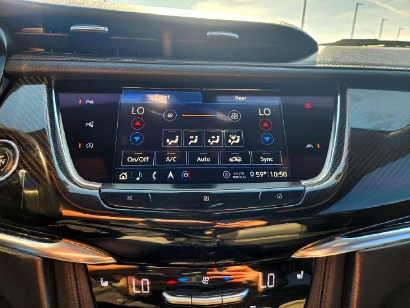 2020 Crystal White Tricoat /Jet Black/Jet Black Accents Cadillac XT6 AWD Sport (1GYKPGRSXLZ) with an 3.6L V-6 gasoline direct injection engine, AUTOMATIC transmission, located at 1235 N Woodruff Ave., Idaho Falls, 83401, (208) 523-1053, 43.507172, -112.000488 - At Timberline Auto, finding a great deal on your next vehicle is always easy! Our experienced sales staff's goal is to help find you the right vehicle at the right price! Our knowledgeable finance department has options for almost any credit score. We offer extended service contract options to prote - Photo#20