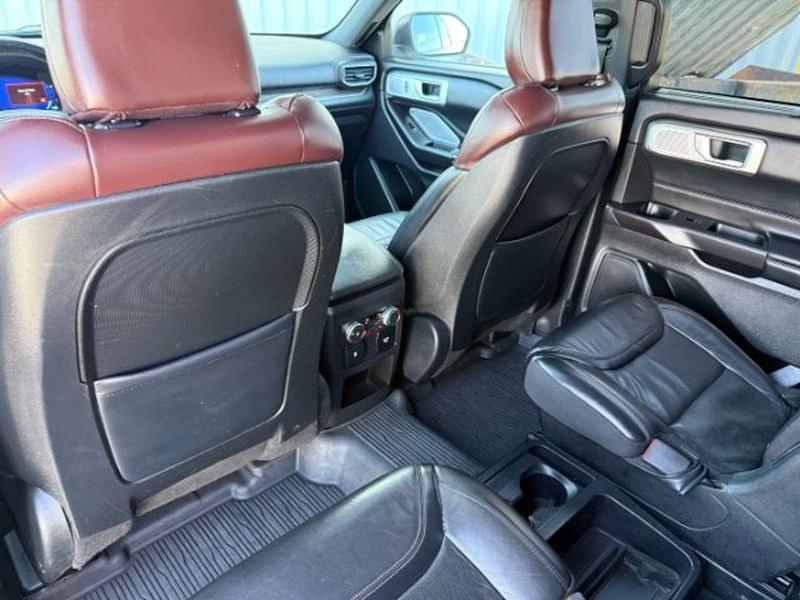 2020 Star White Metallic Tri-Coat /Ebony Ford Explorer Platinum (1FM5K8HC1LG) with an V6, 3.0L engine, 10-speed automatic transmission, located at 1175 N Woodruff Ave, Idaho Falls, ID, 83401, 43.506901, -111.999657 - <b>Vehicle Details</b><br>Experience refined capability and premium comfort in this pre-owned 2020 Ford Explorer Platinum 4WD, now available in Idaho Falls, ID. Powered by a strong V6 3.0L gasoline engine, this Ford Explorer delivers confident performance for commuting, family travel, and weekend ad- Photo#25