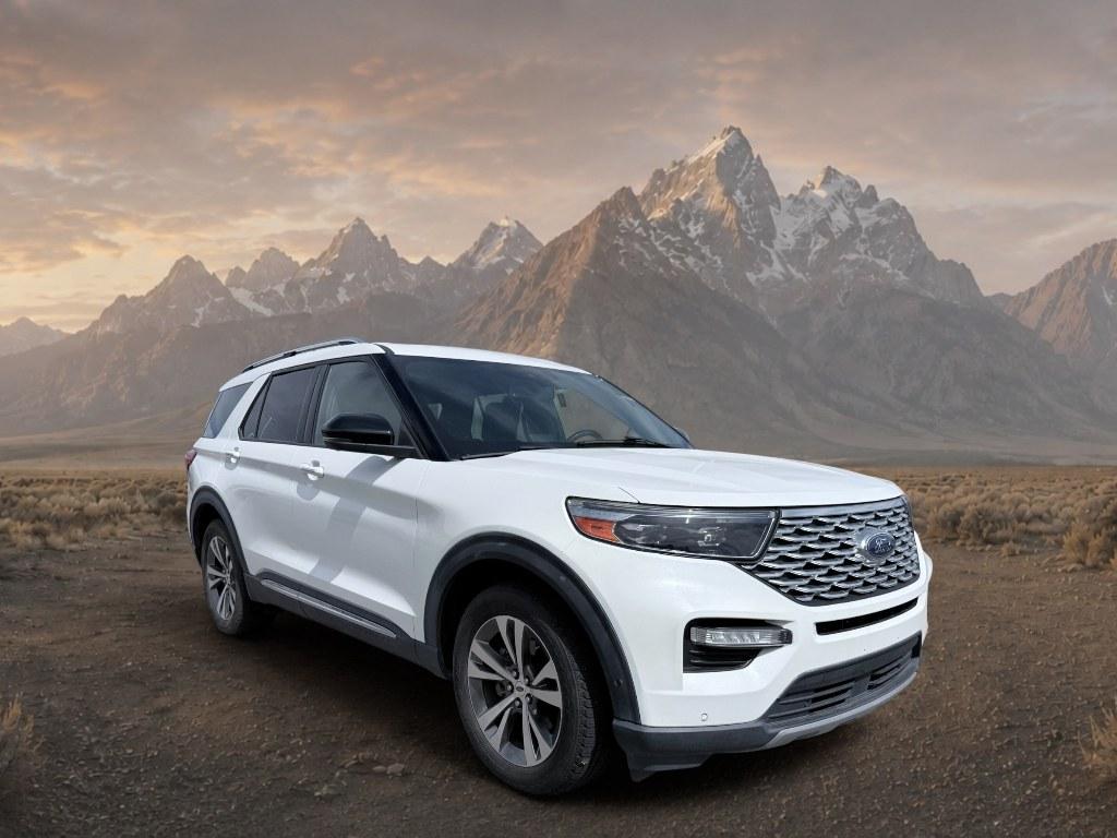 2020 Star White Metallic Tri-Coat /Ebony Ford Explorer Platinum (1FM5K8HC1LG) with an V6, 3.0L engine, 10-speed automatic transmission, located at 1175 N Woodruff Ave, Idaho Falls, ID, 83401, 43.506901, -111.999657 - <b>Vehicle Details</b><br>Experience refined capability and premium comfort in this pre-owned 2020 Ford Explorer Platinum 4WD, now available in Idaho Falls, ID. Powered by a strong V6 3.0L gasoline engine, this Ford Explorer delivers confident performance for commuting, family travel, and weekend ad- Photo#6