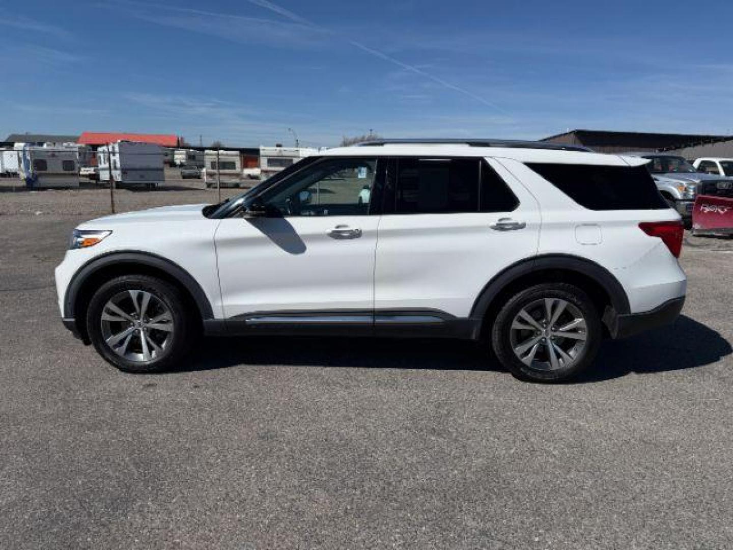 2020 WHITE /Ebony Ford Explorer Platinum (1FM5K8HC1LG) with an EcoBoost 3L V-6 gasoline direct injection engine, AUTOMATIC transmission, located at 1235 N Woodruff Ave., Idaho Falls, 83401, (208) 523-1053, 43.507172, -112.000488 - Photo#28